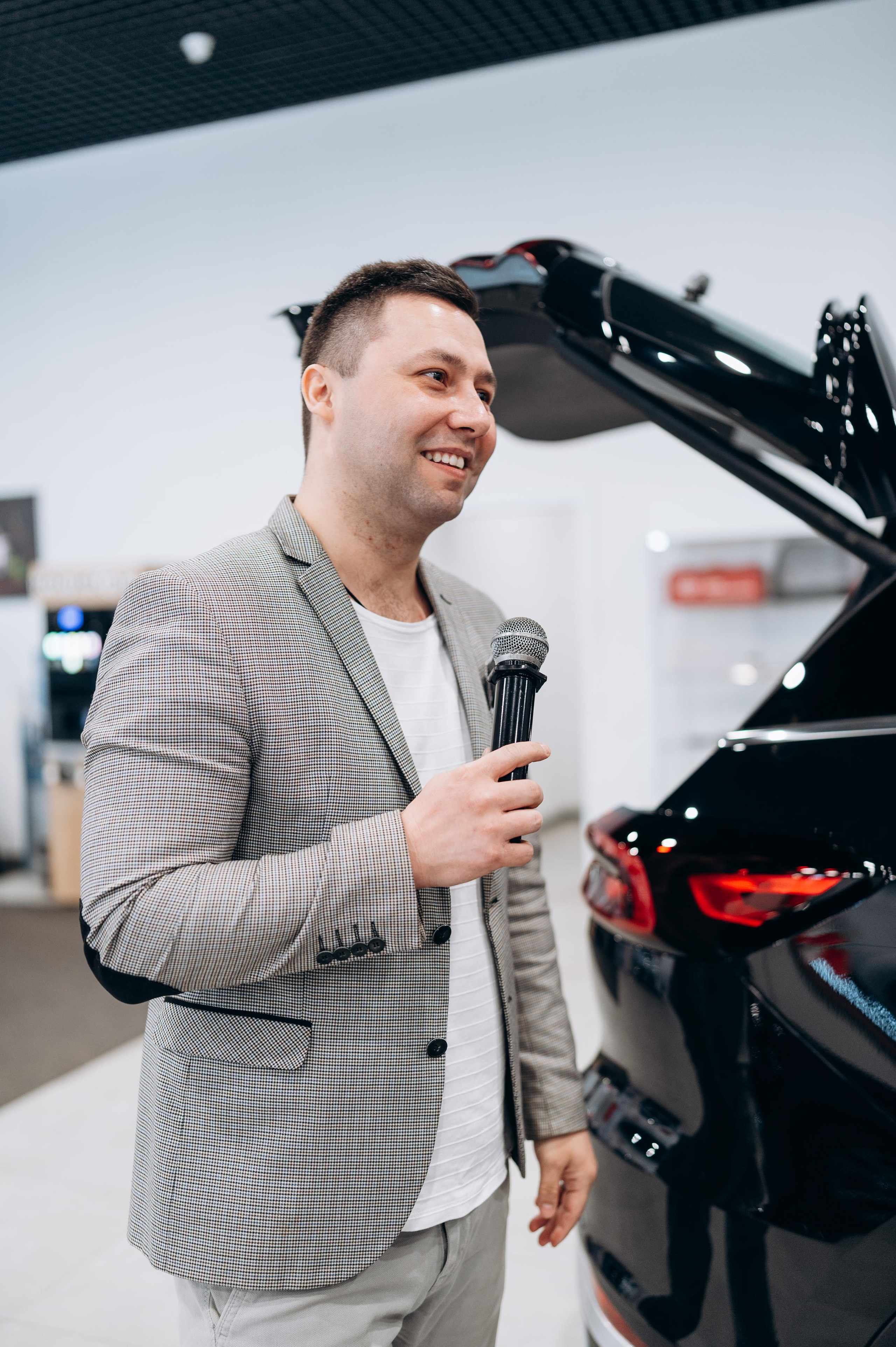 Автосалон, день открытых дверей. Фотограф в Новосибирске