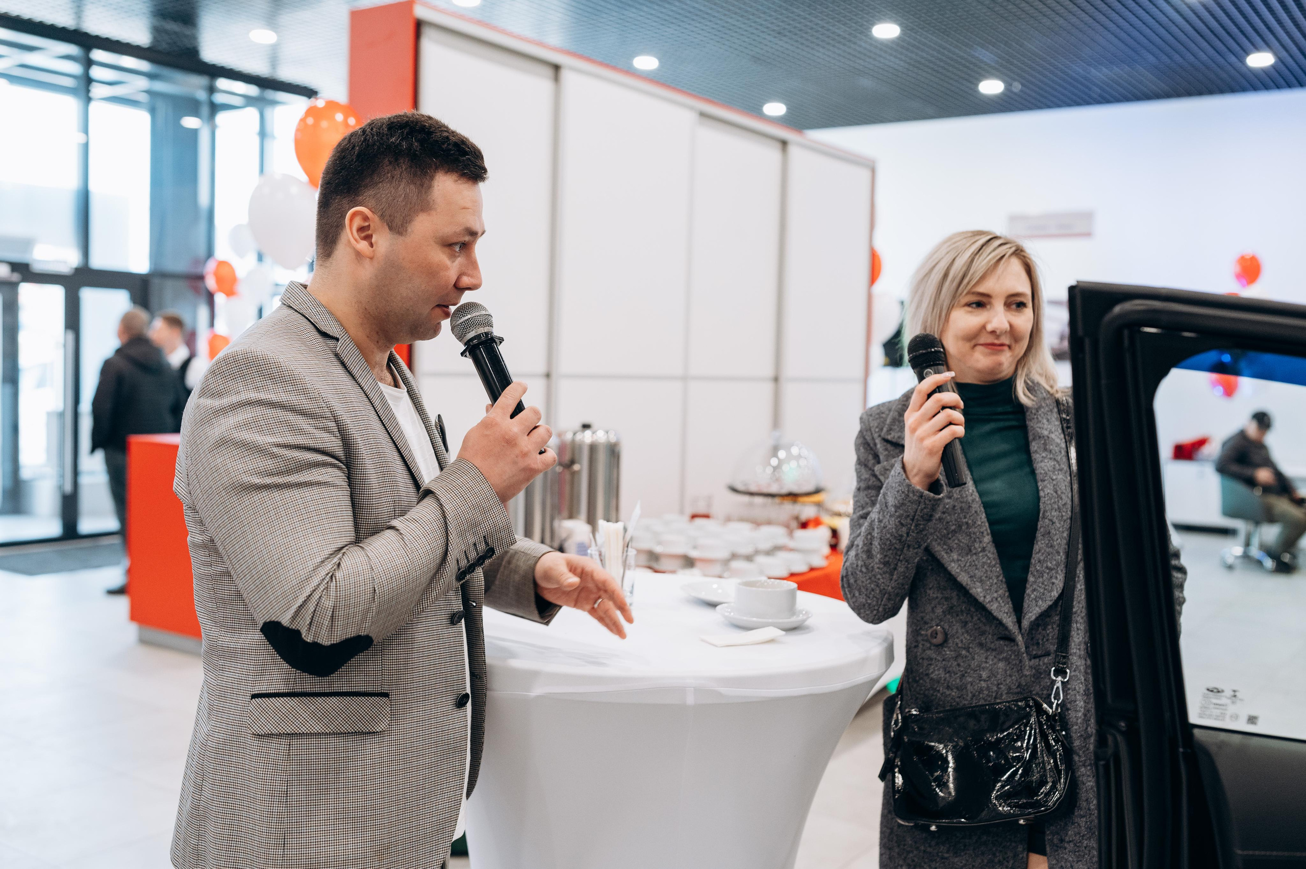 Автосалон, день открытых дверей. Фотограф в Новосибирске