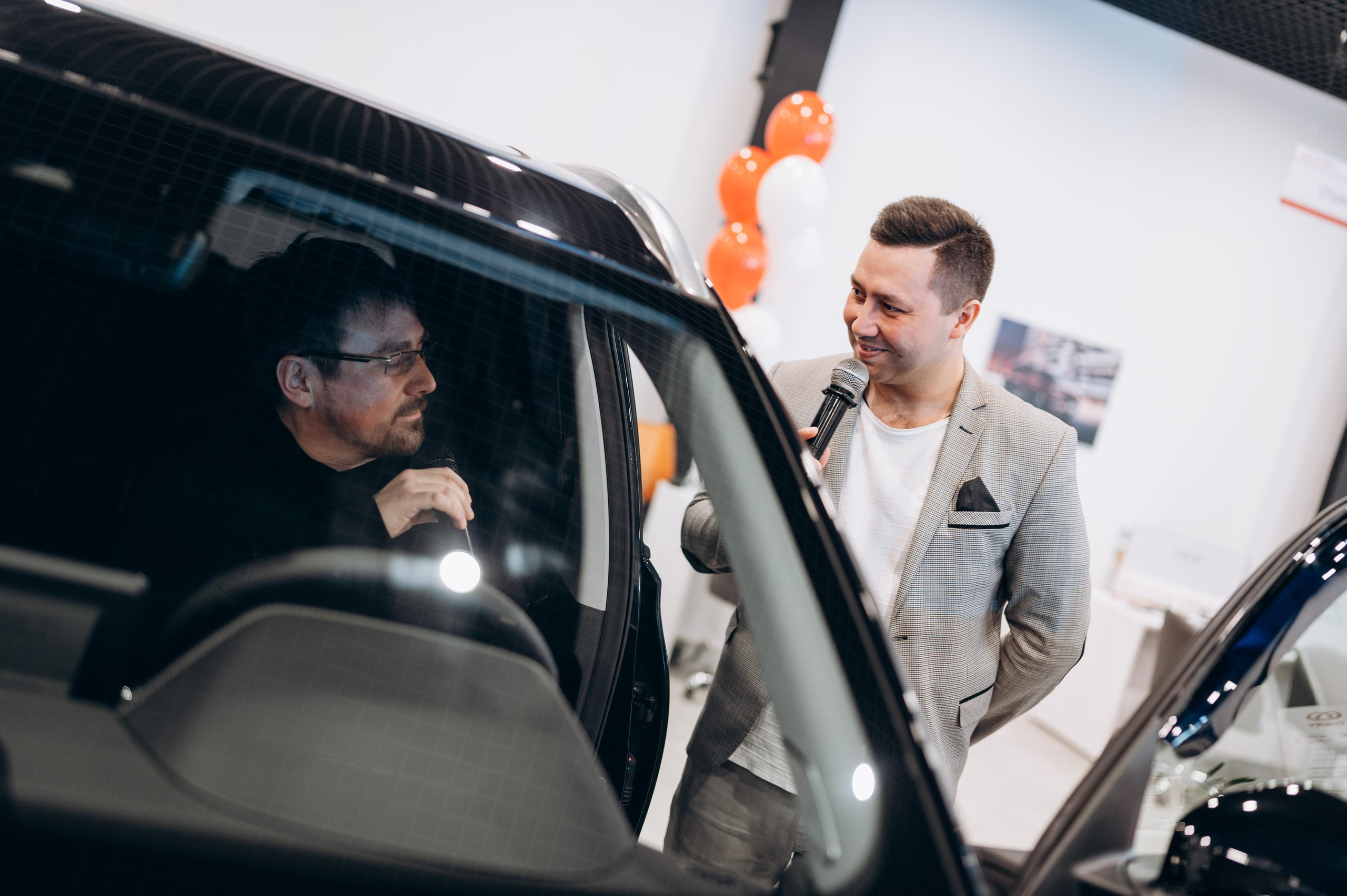 Автосалон, день открытых дверей. Фотограф в Новосибирске