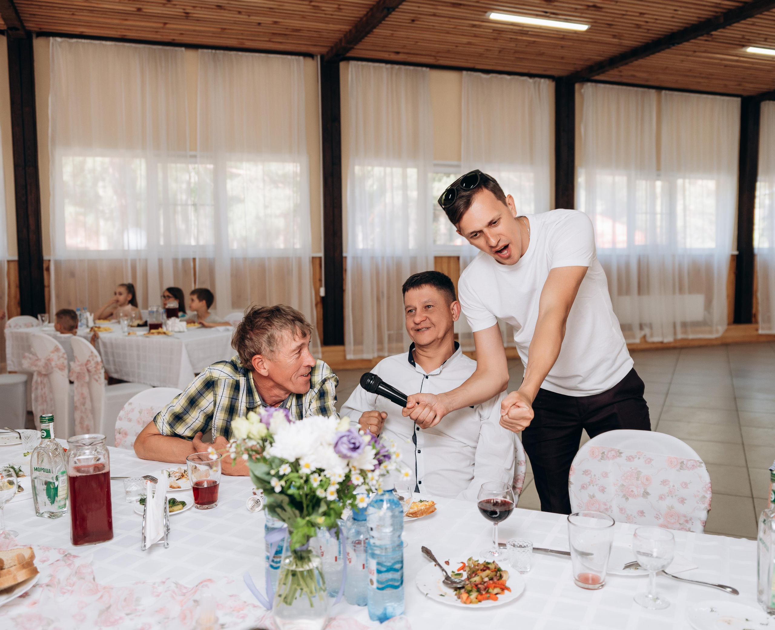 Свадебный банкет. Фотограф в Новосибирске