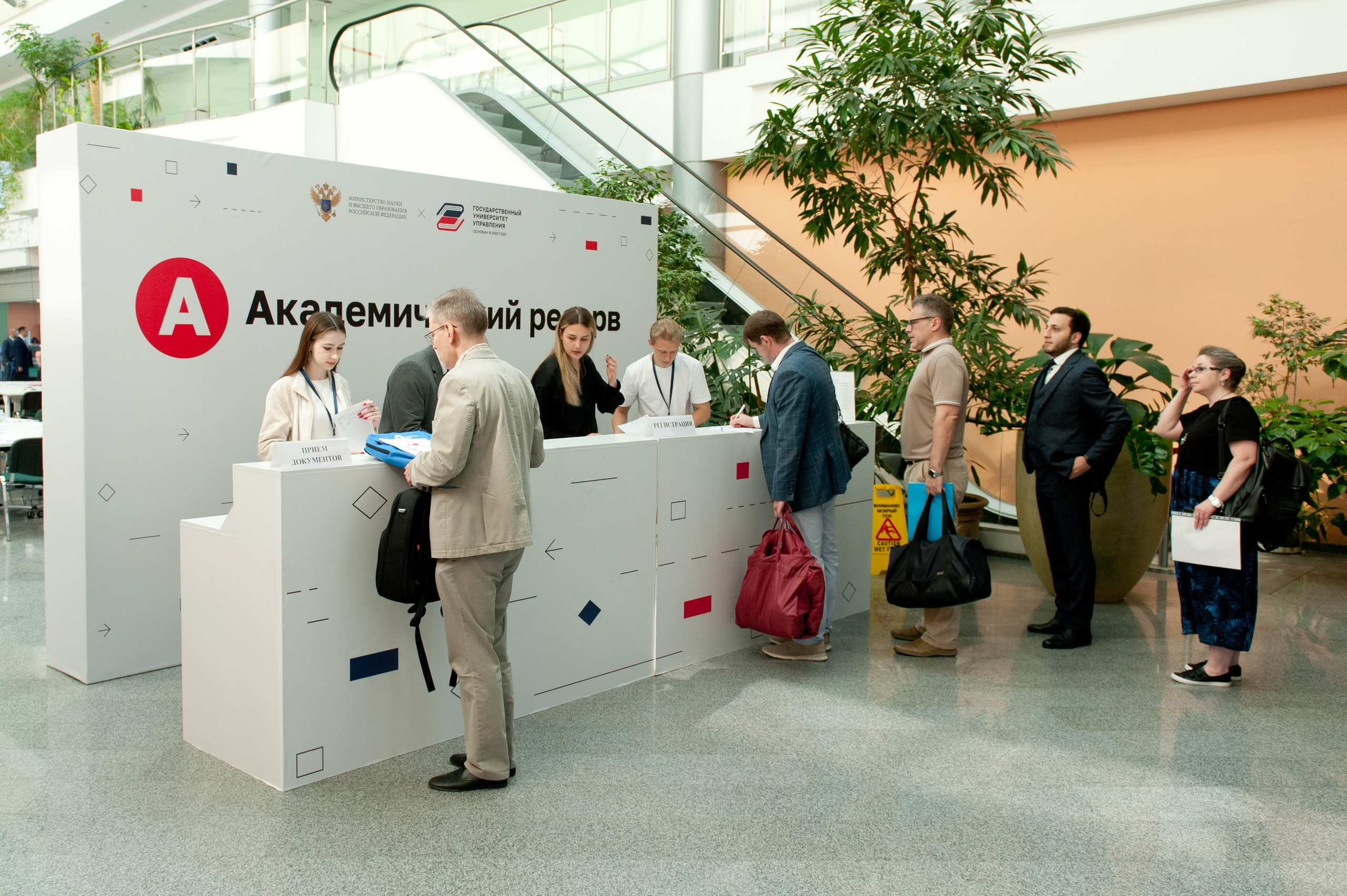 ГУУ — Академрезерв (обзор 7-дневной сессии). Репортажный фотограф и видеограф Слава Думчев. Тимбилдинги, отчетники, корпоративы