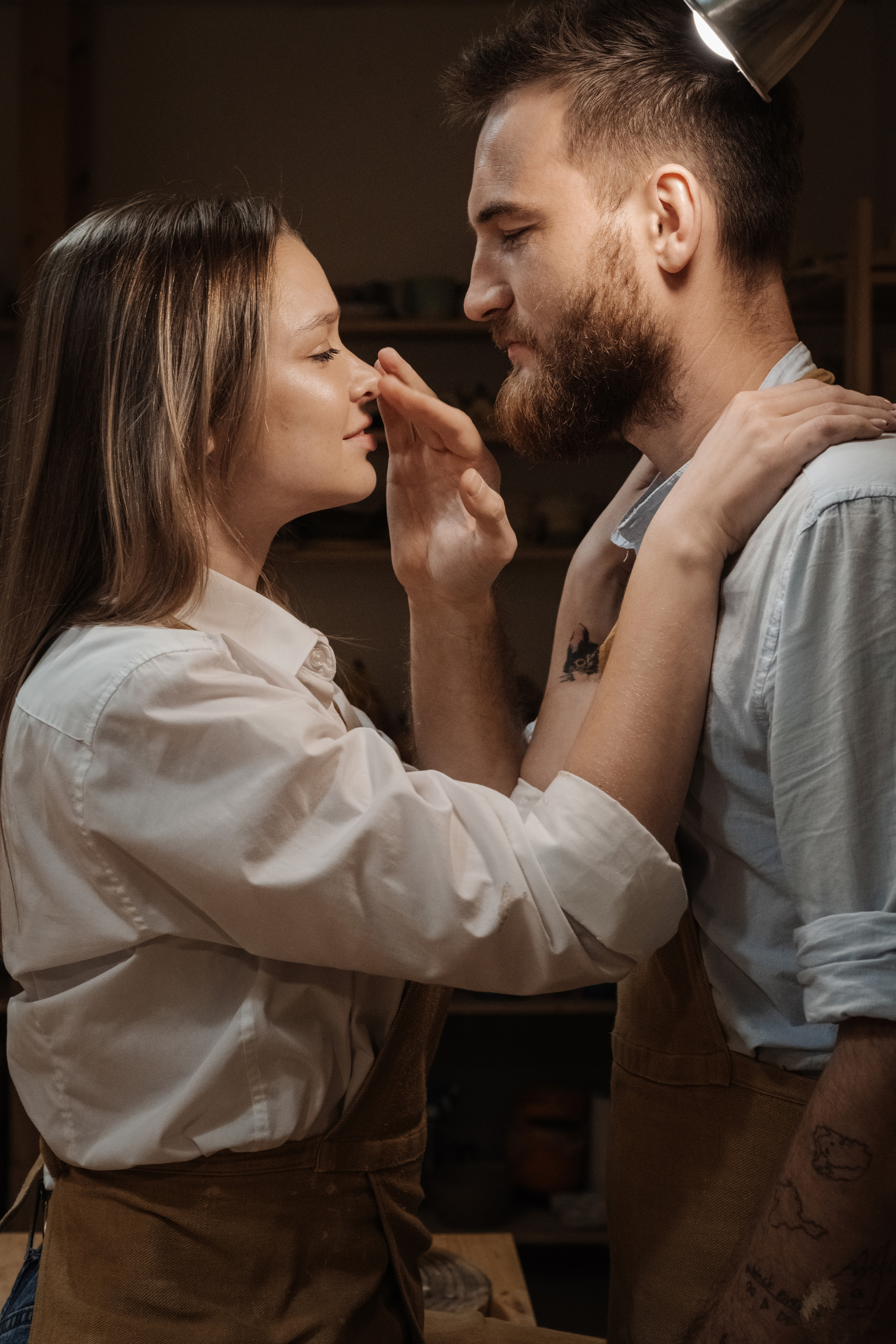 В гончарной мастерской. Фотограф в Крыму Кот Мария