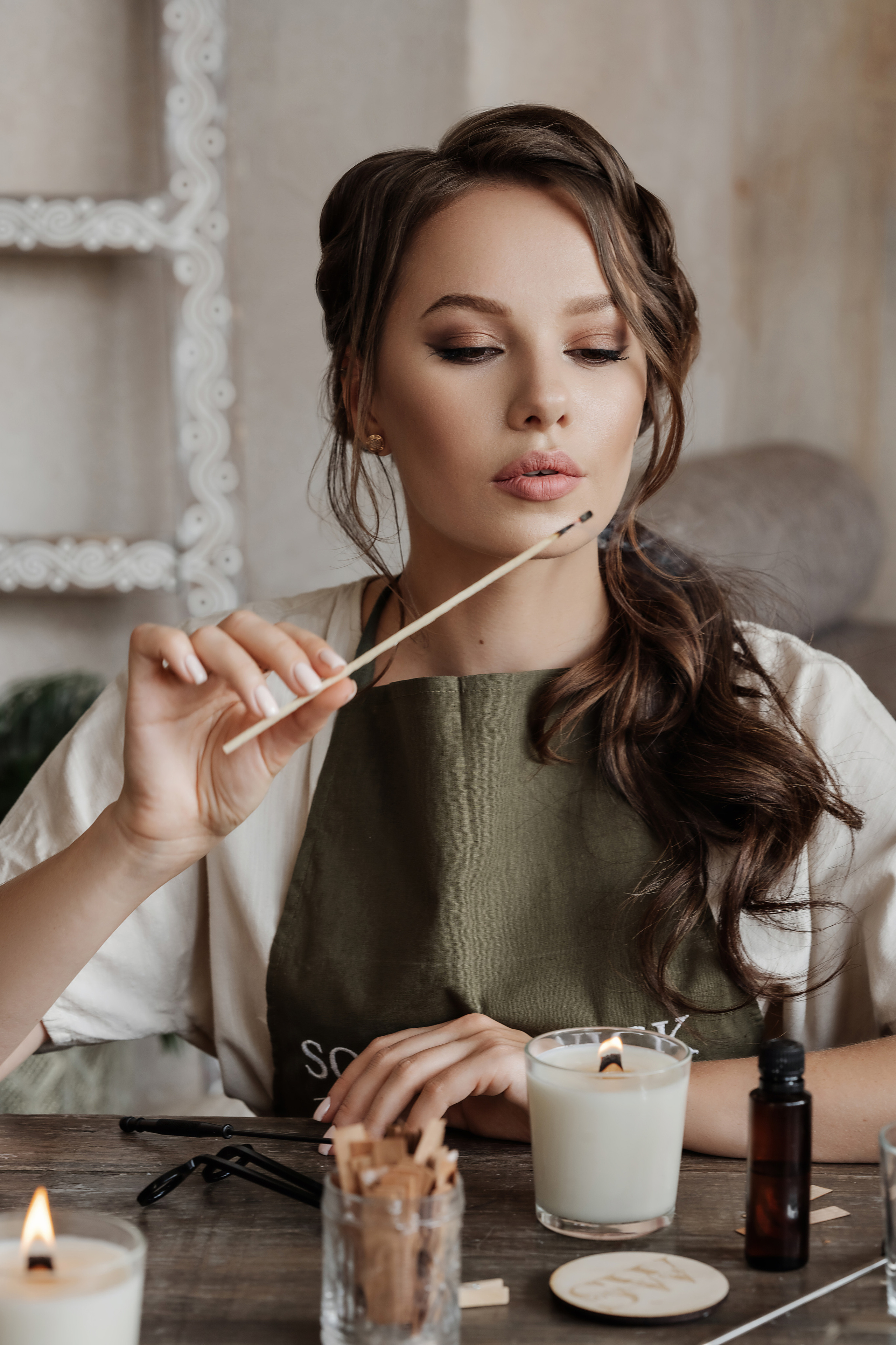 Мастер по изготовлению свечей. Фотограф в Крыму Кот Мария