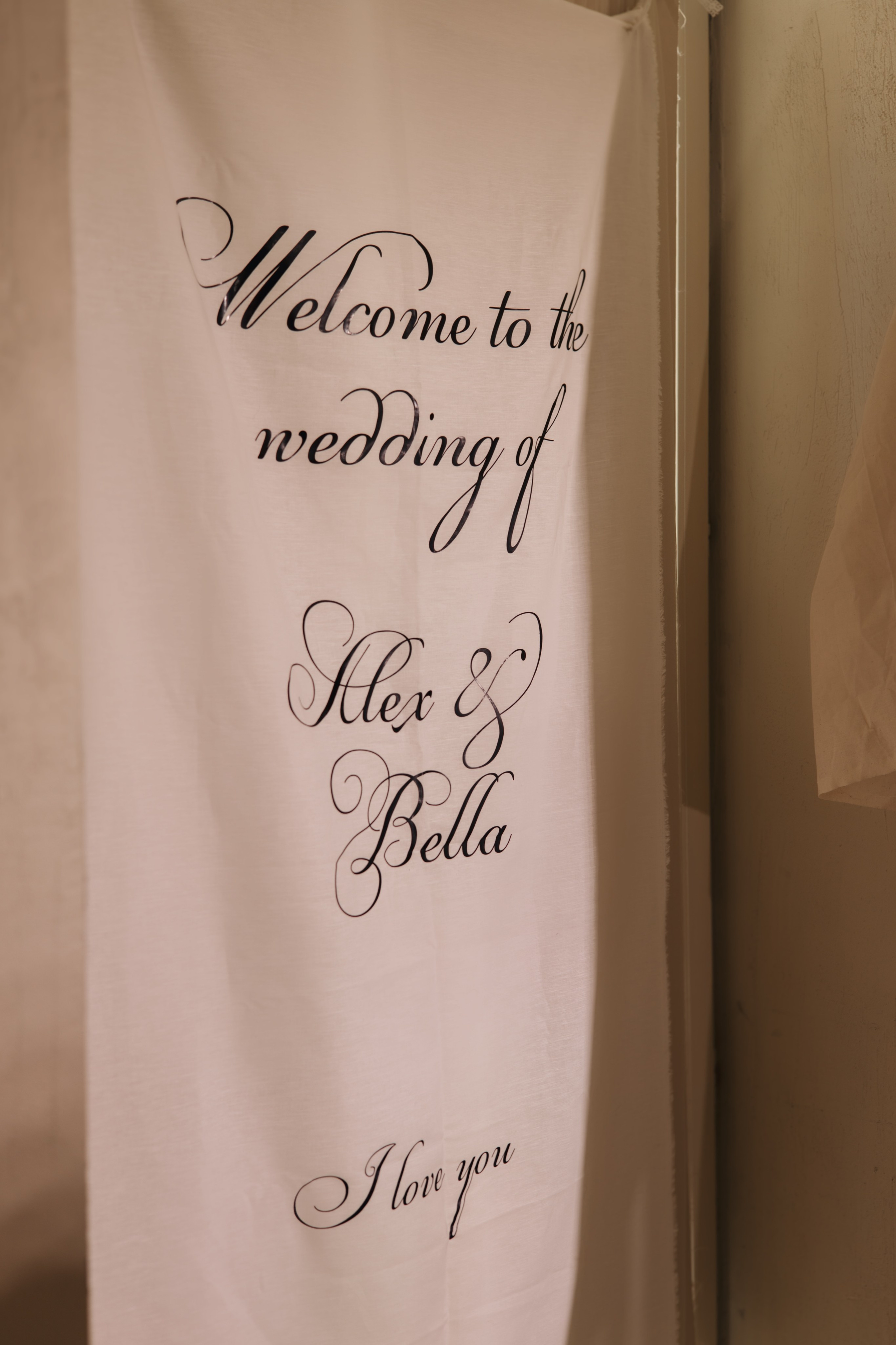 Alex | Bella. Viabel