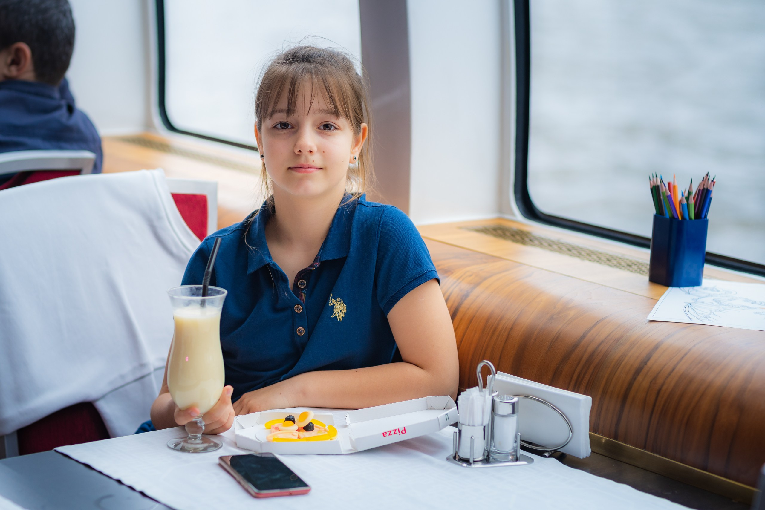 Выпускной на теплоходе. 4 класс