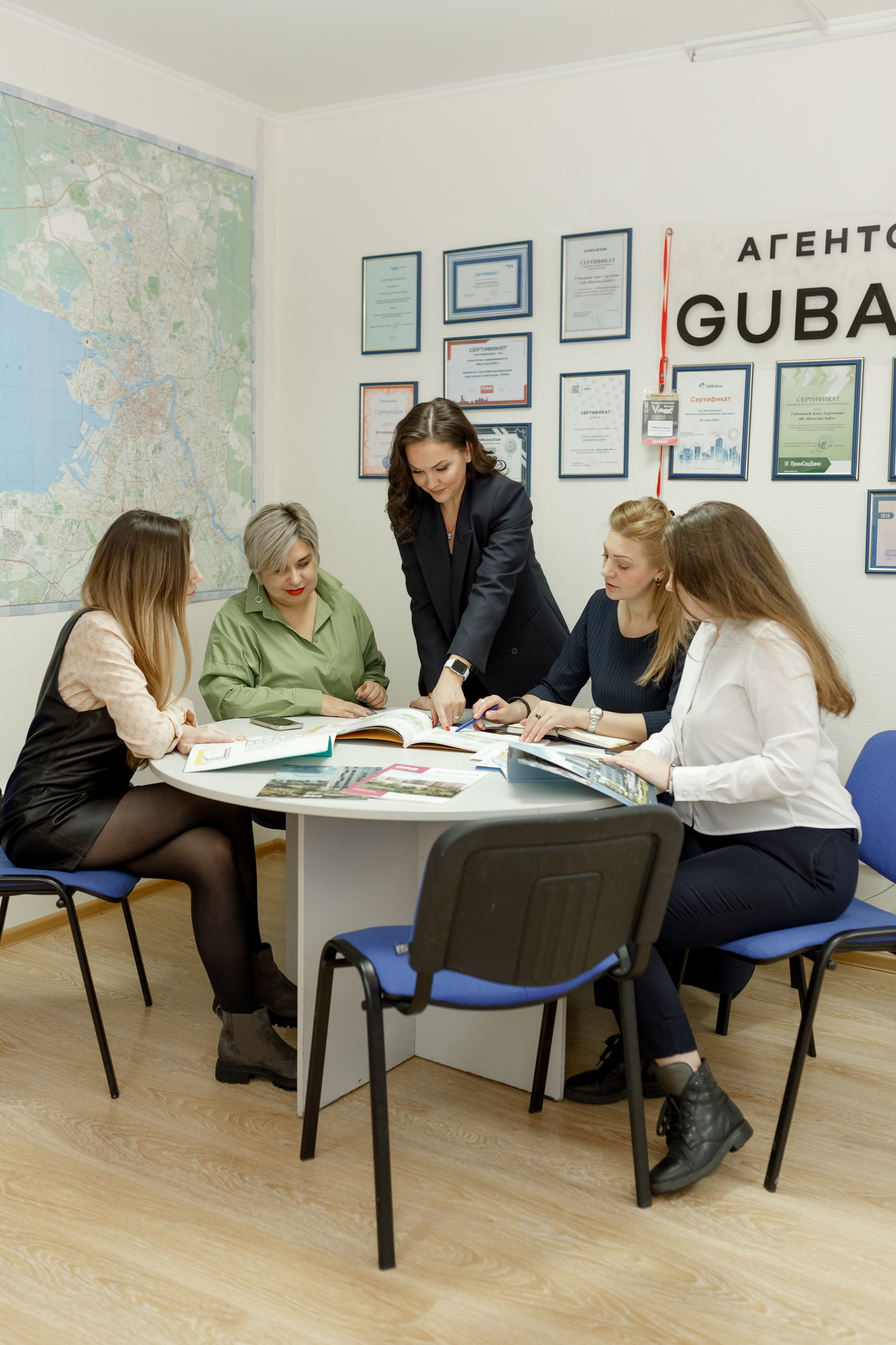 Агент по продаже недвижимости. Фотограф в Санкт-Петербурге Наталья Макарова