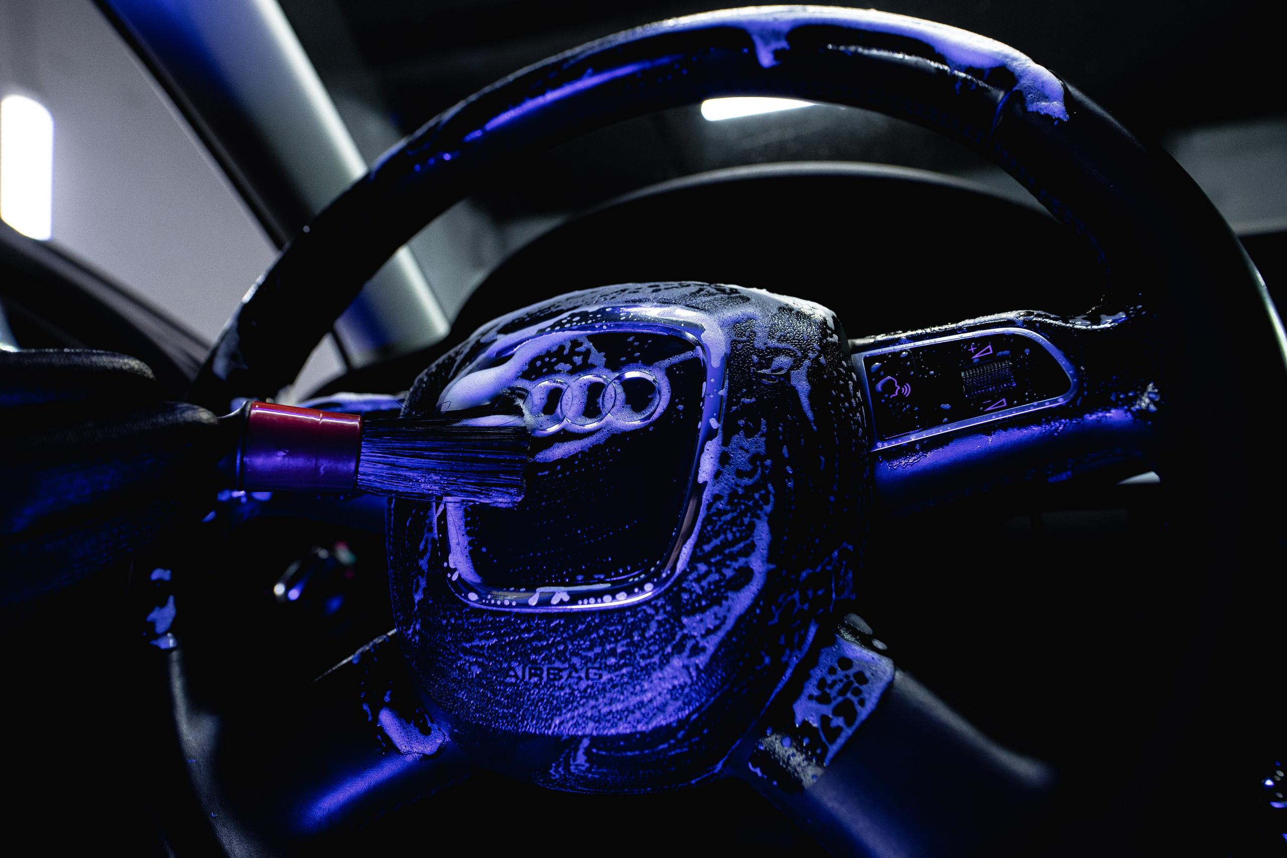 Автомобили. Сниму тебя полностью