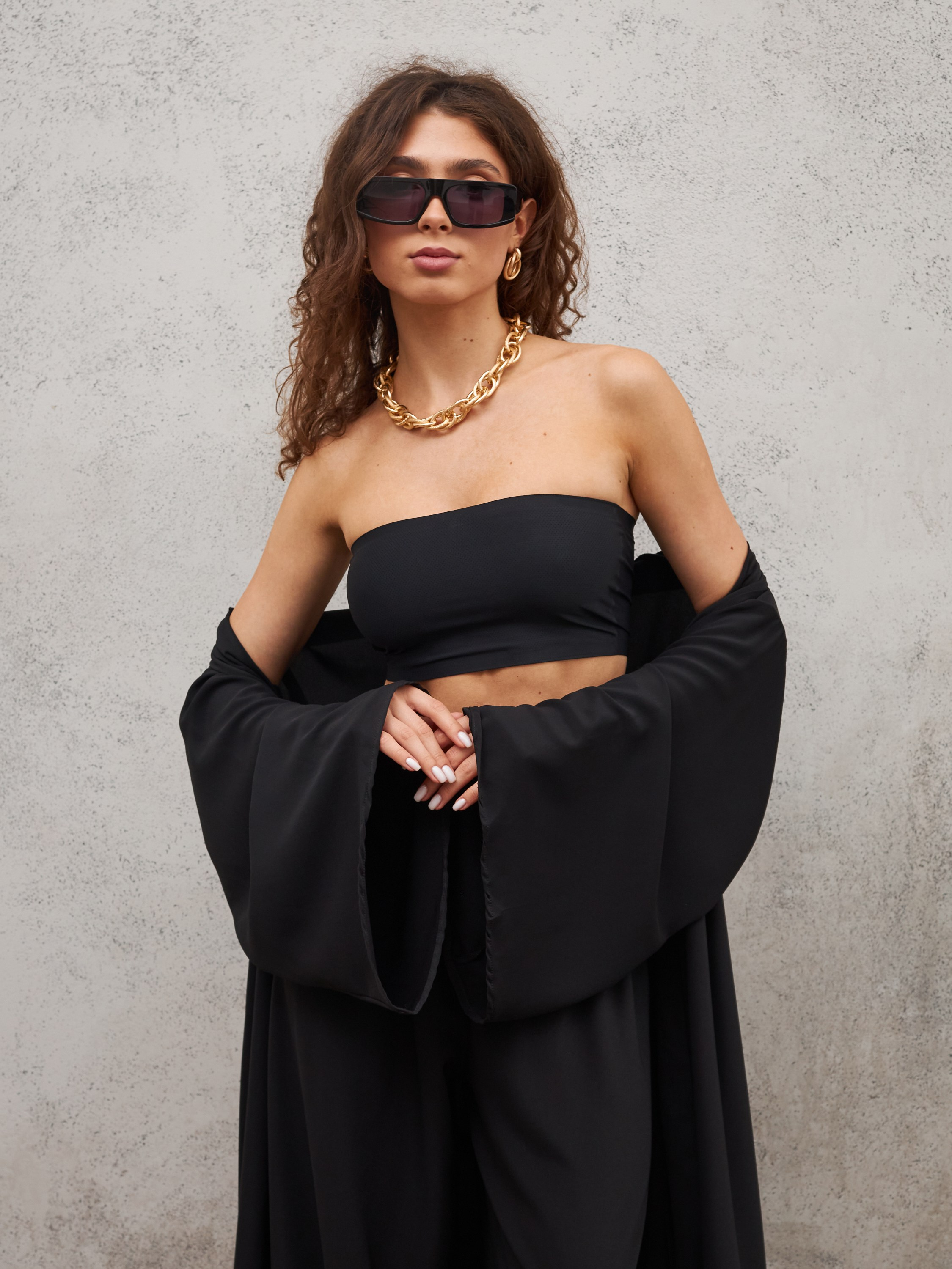 Фотосъемка кимоно Екатеринбург Wildberries ВБ Ozon Озон фотосессия одежды Екб заказать цена фотосъемка товара WB халаты карточки товара. Фотограф Екатеринбург Анастасия Жерновская | Маркетплейсы и нейрофото