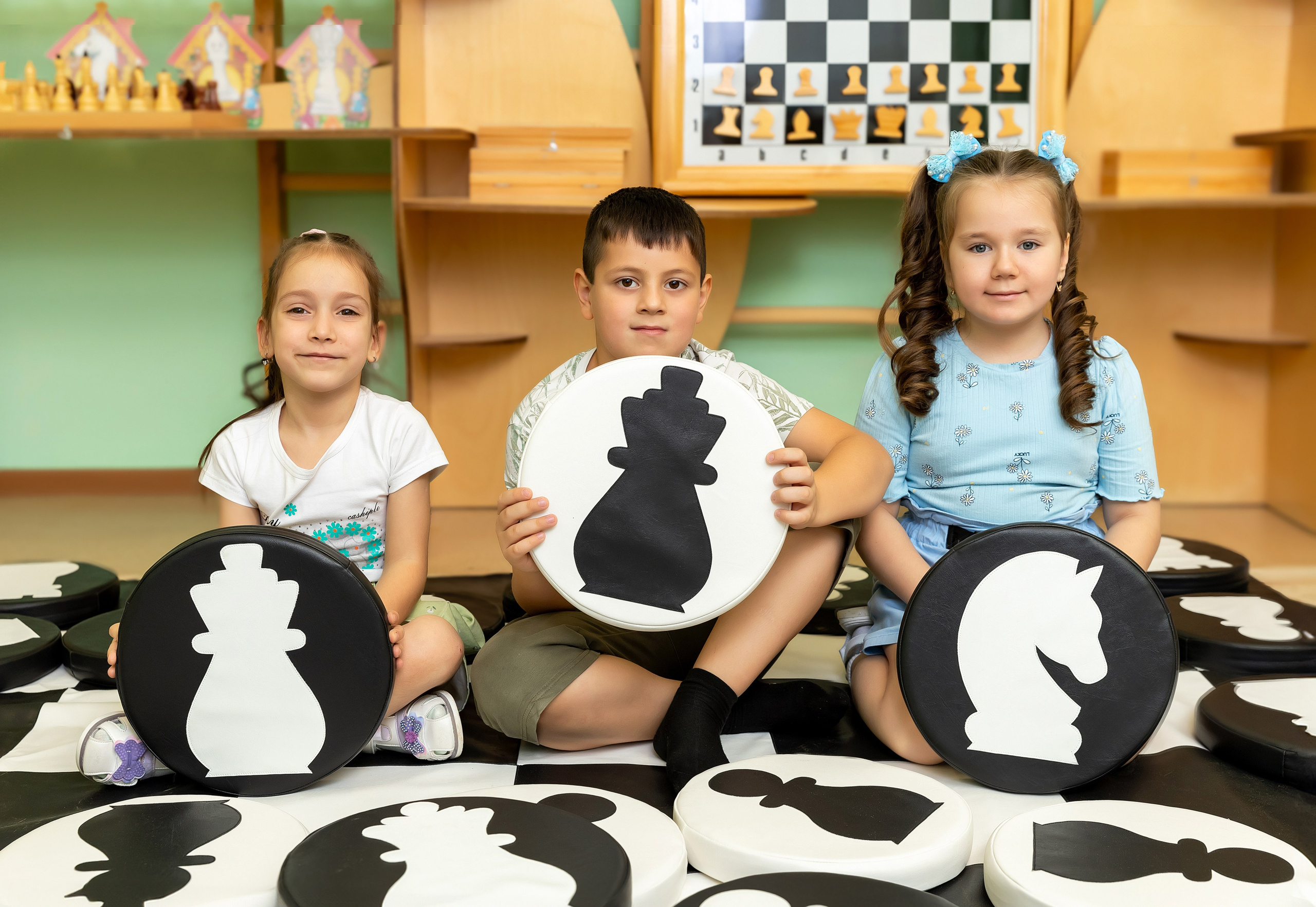 Примеры фото ДЕТСКИЙ САД. Фотограф Радужный ХМАО, Школьный фотограф, семейный фотограф, выпускной альбом