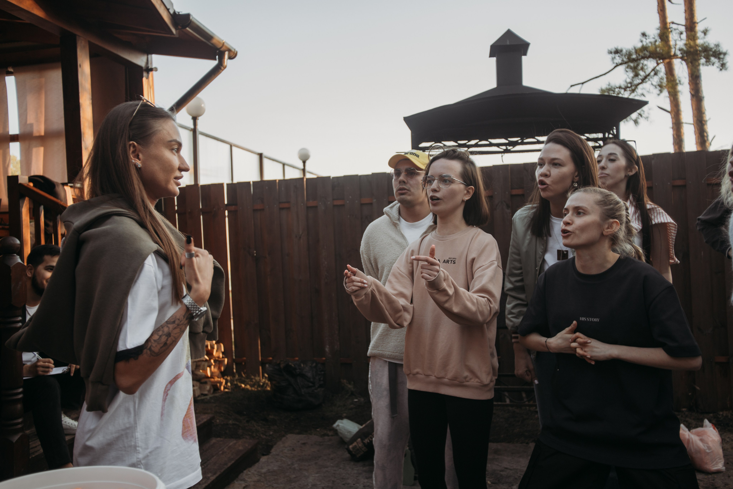 Корпоратив Muza_Arts. Венера Гайн. Репортажный фотограф  Тюмень. Обучение фотографии с 0