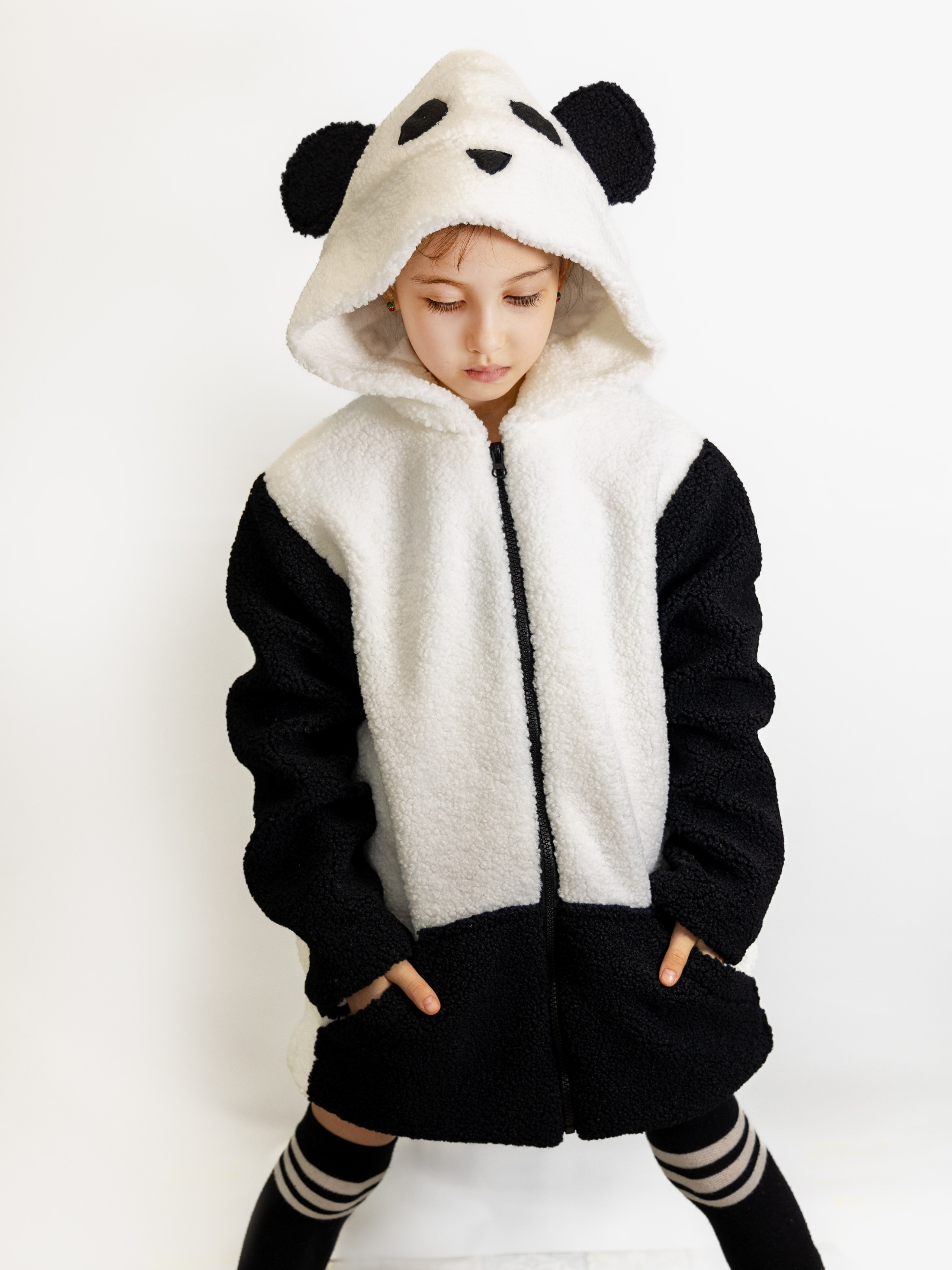 Меховая куртка для девочек. Фотограф для маркетплейсов, фотоуслуги в Жуковском Татьяна Марсуверских