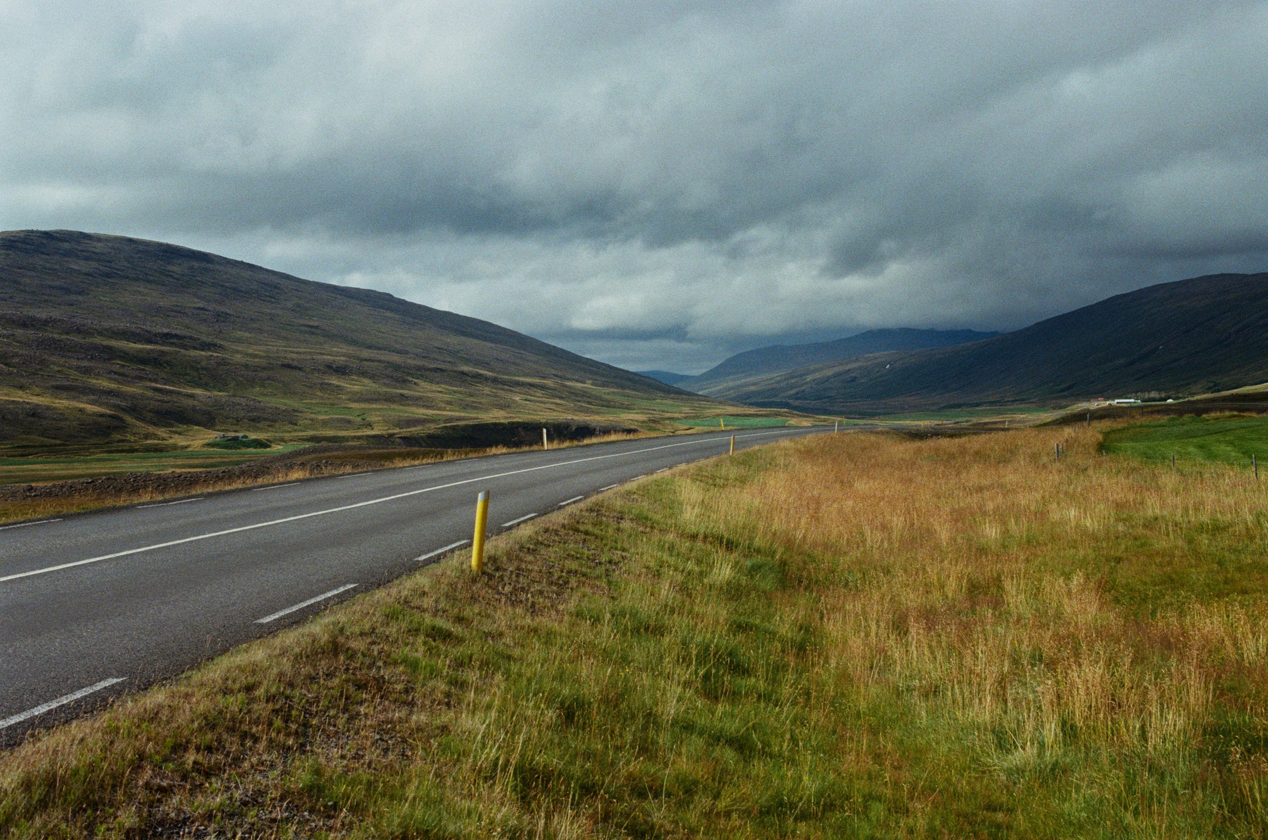 Visitor // iceland, f347 II. EVER EXPOSED