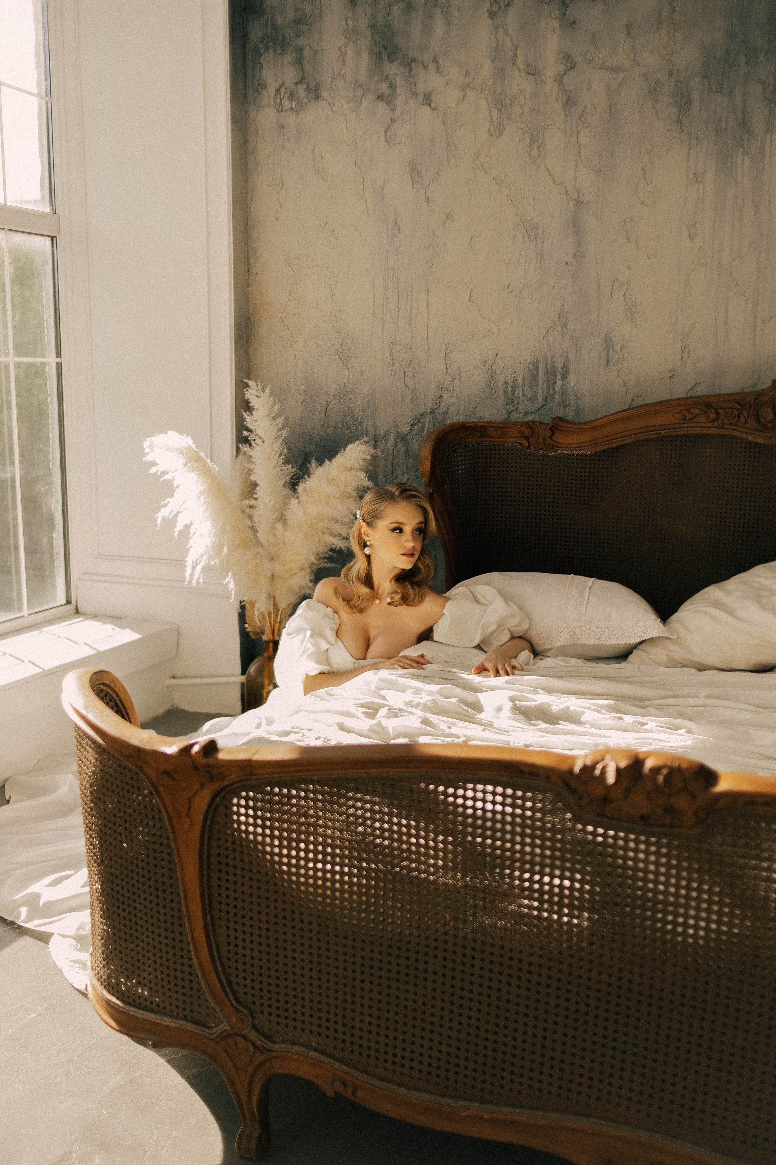 Невеста Валерия. Главная