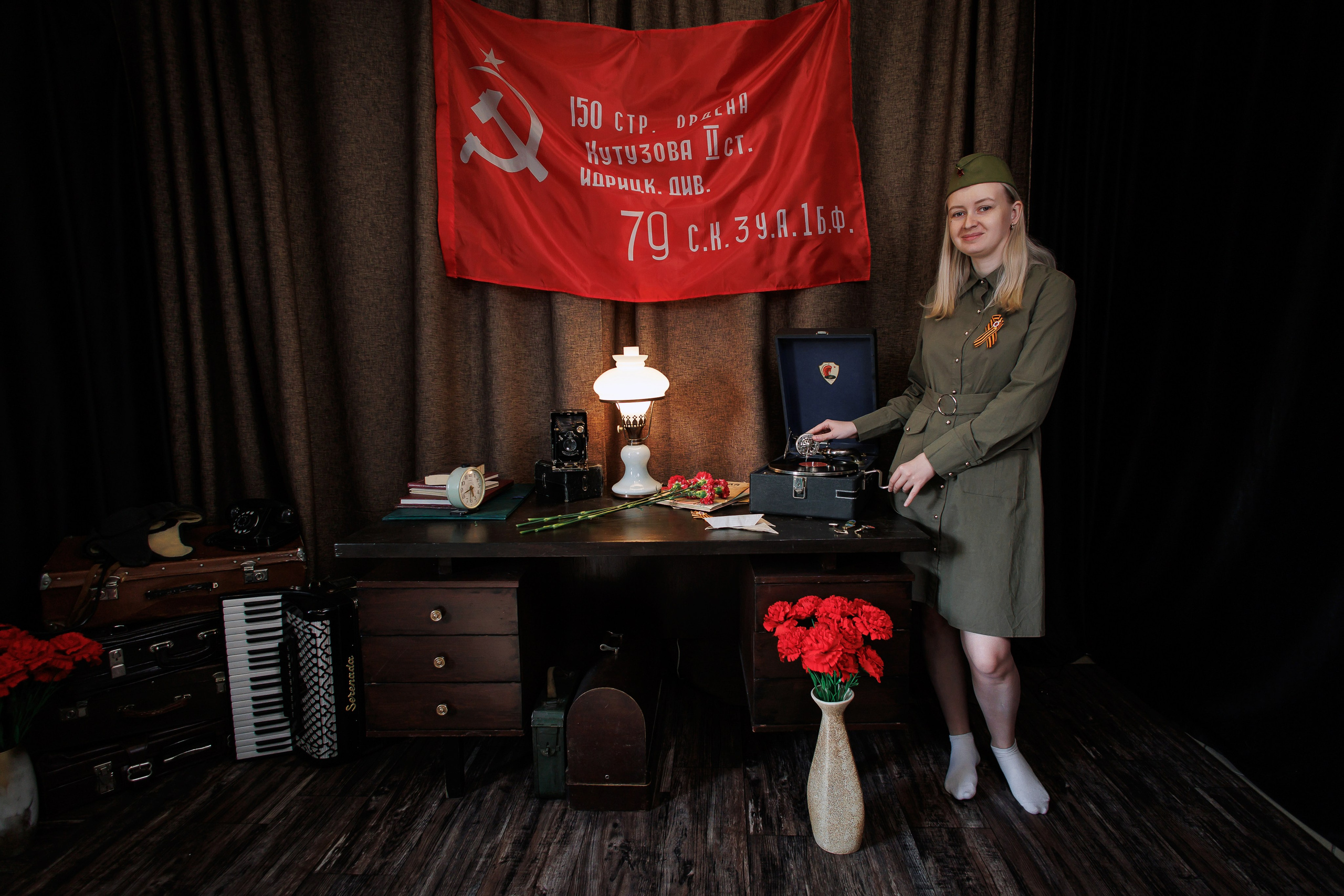 9 мая. Интерьерная фотостудия Background в Омске