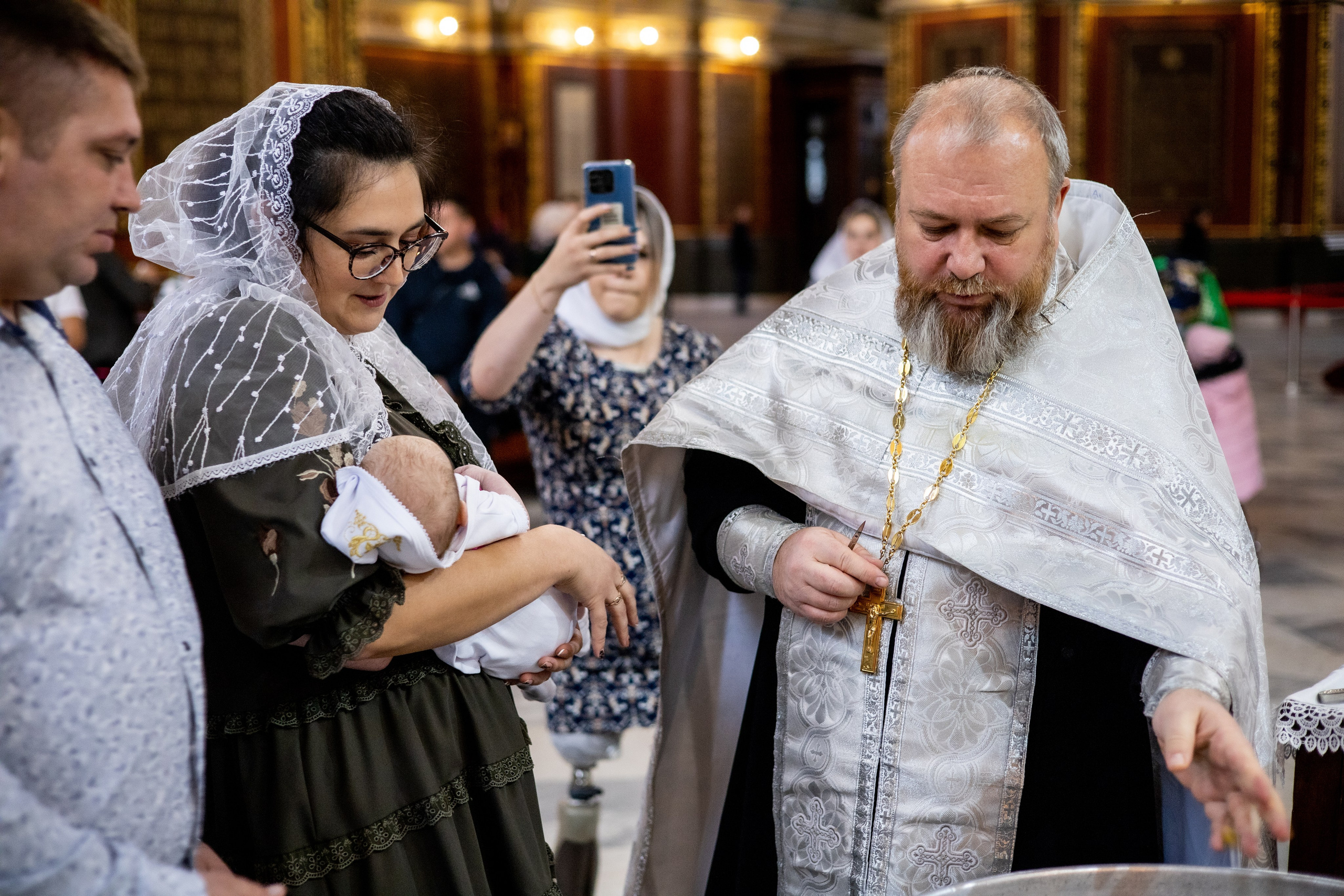 Крещение Алисы. Фотограф Надежда Лукьянова