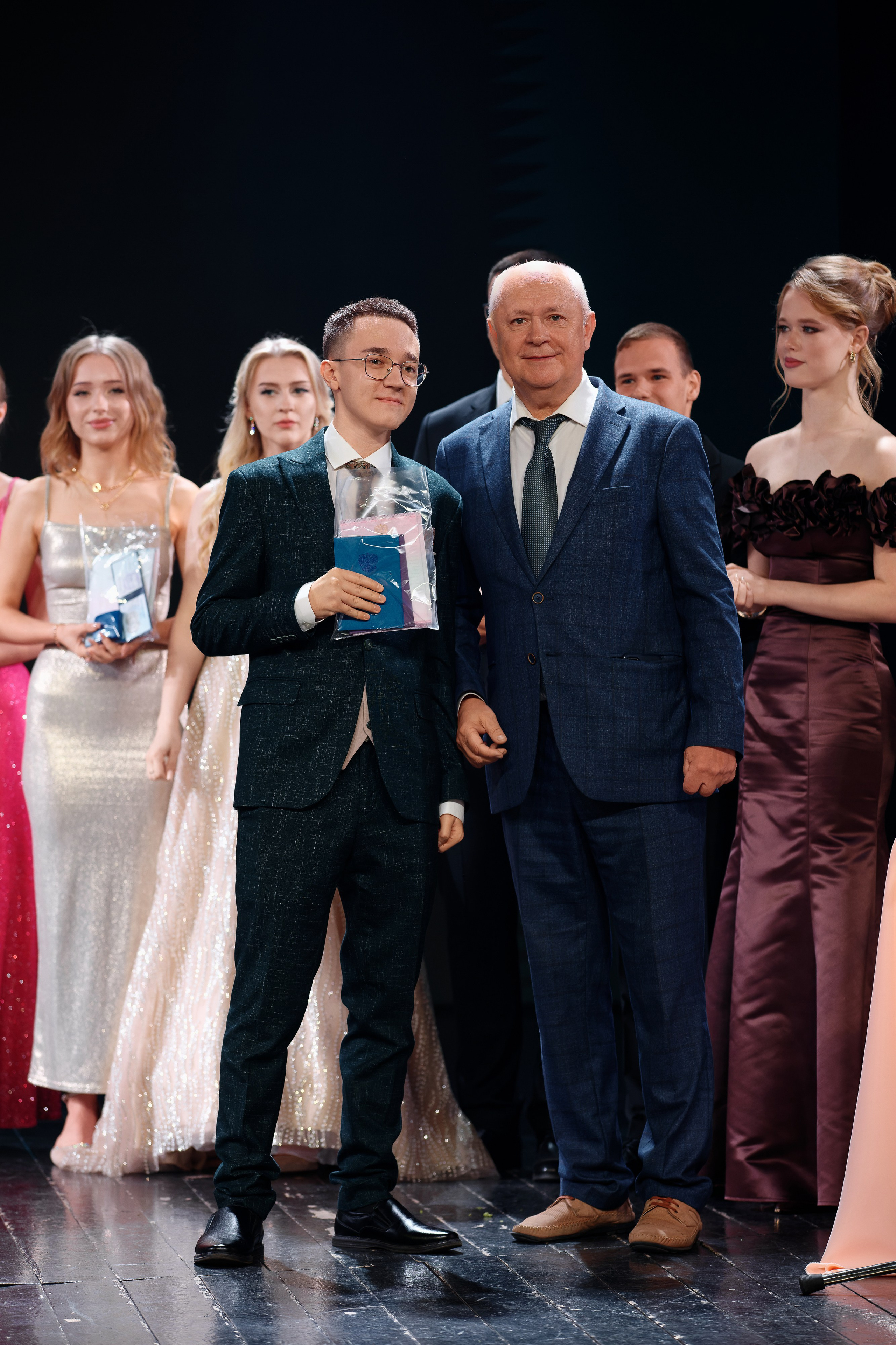 Выпускной школы 56 11Б. Семейный фотограф — Макс Белогрудов