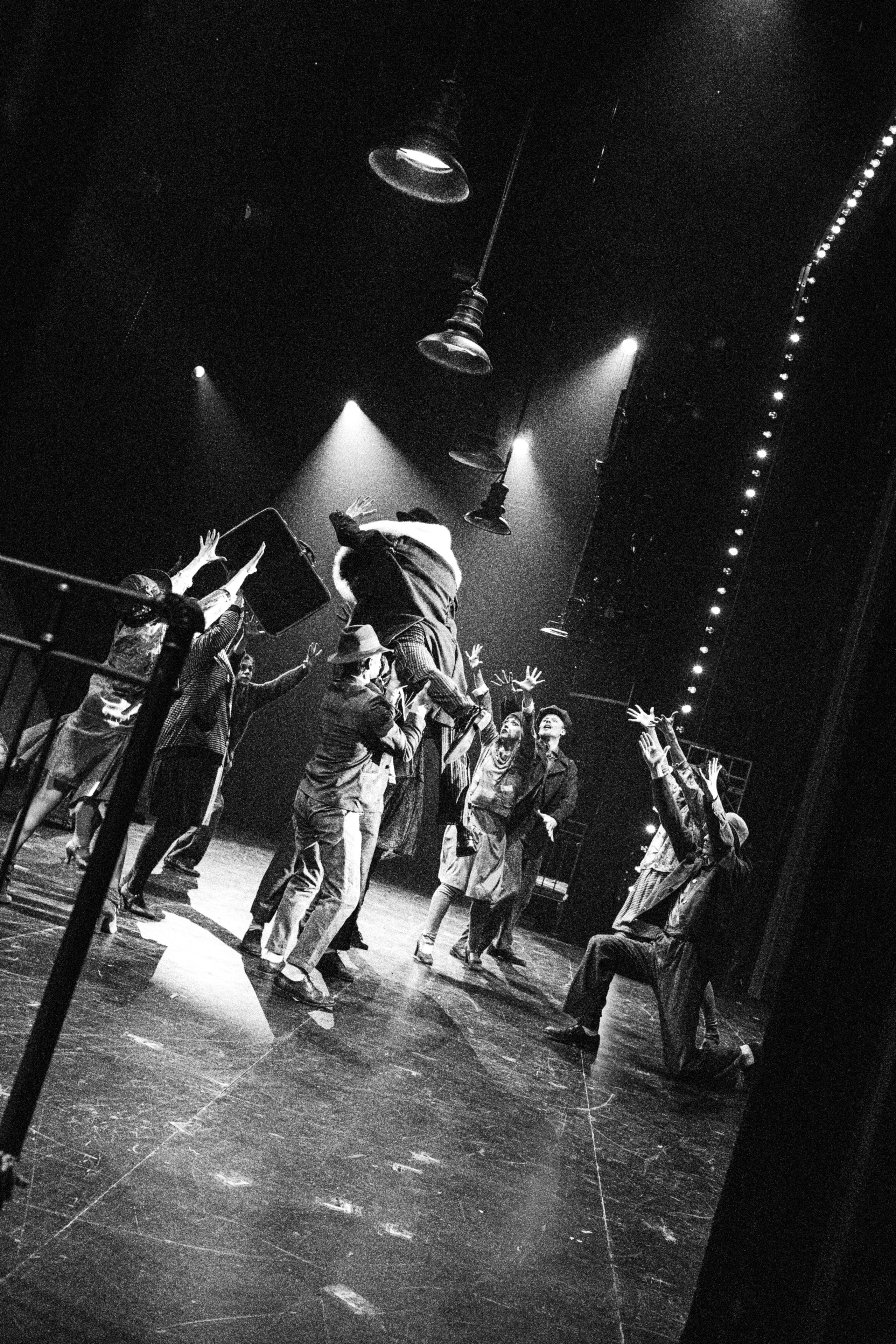 Theatre backstages. Portrait and backstage photographer Nina Crane