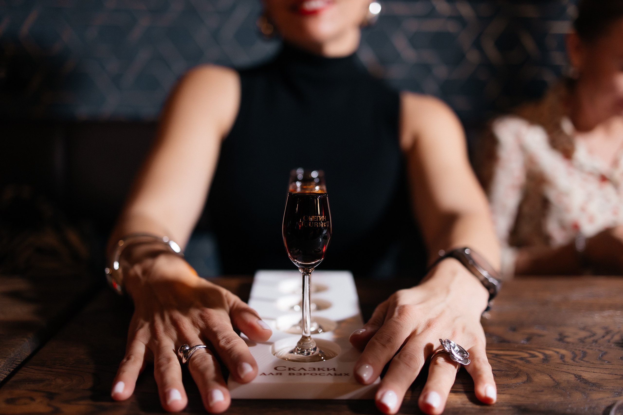 Клуб Гедонист — Онегин в «Онегине». Свадебный, семейный и детский фотограф в Калининграде Елена Кравцова