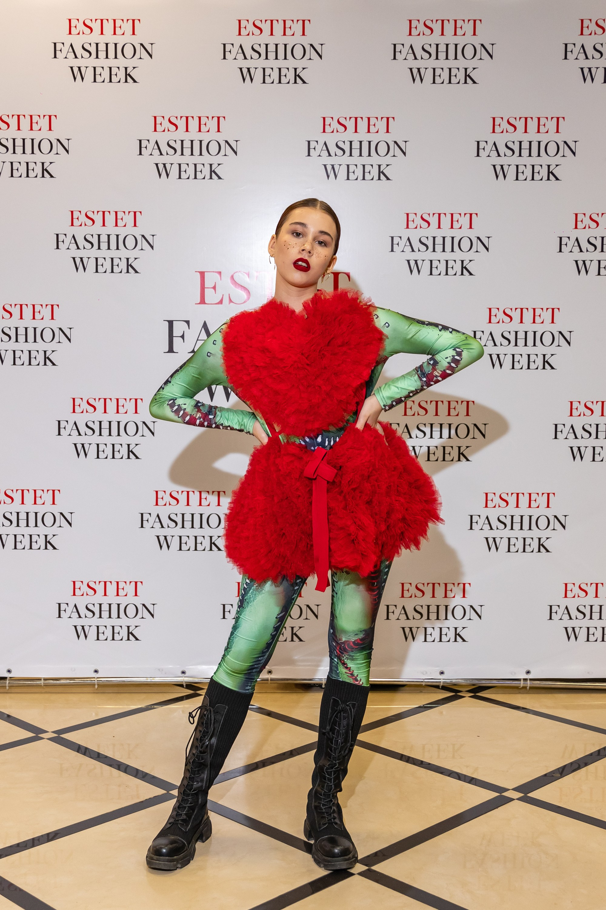 ESTET FASHION WEEK (KIDs REVOLUTION). Татьяна Чернышова свадебный фотограф Москва
