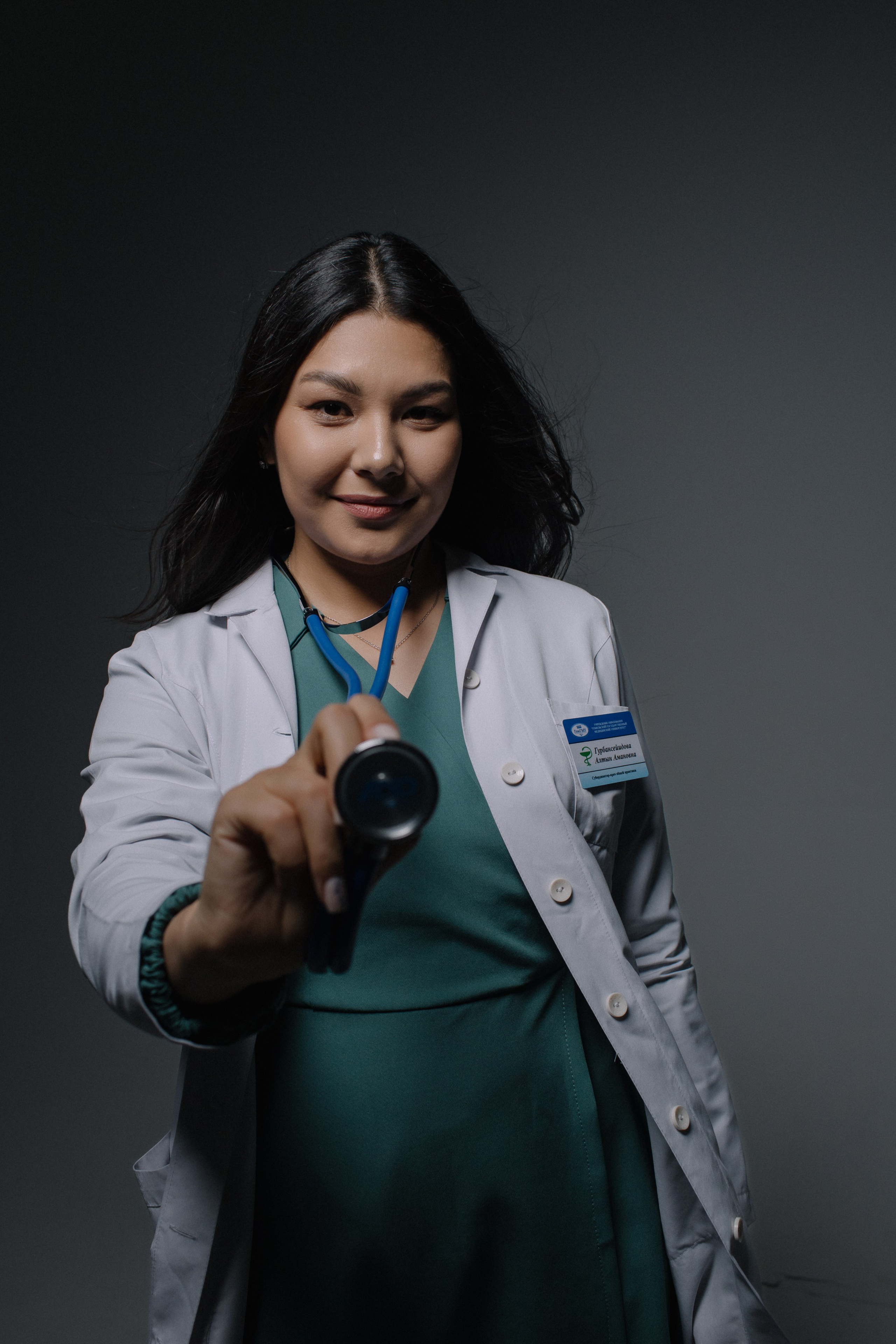 Съёмка для выпускников ГГМУ с элементами контента. Часть 2. Сергеев Алексей. Фотограф