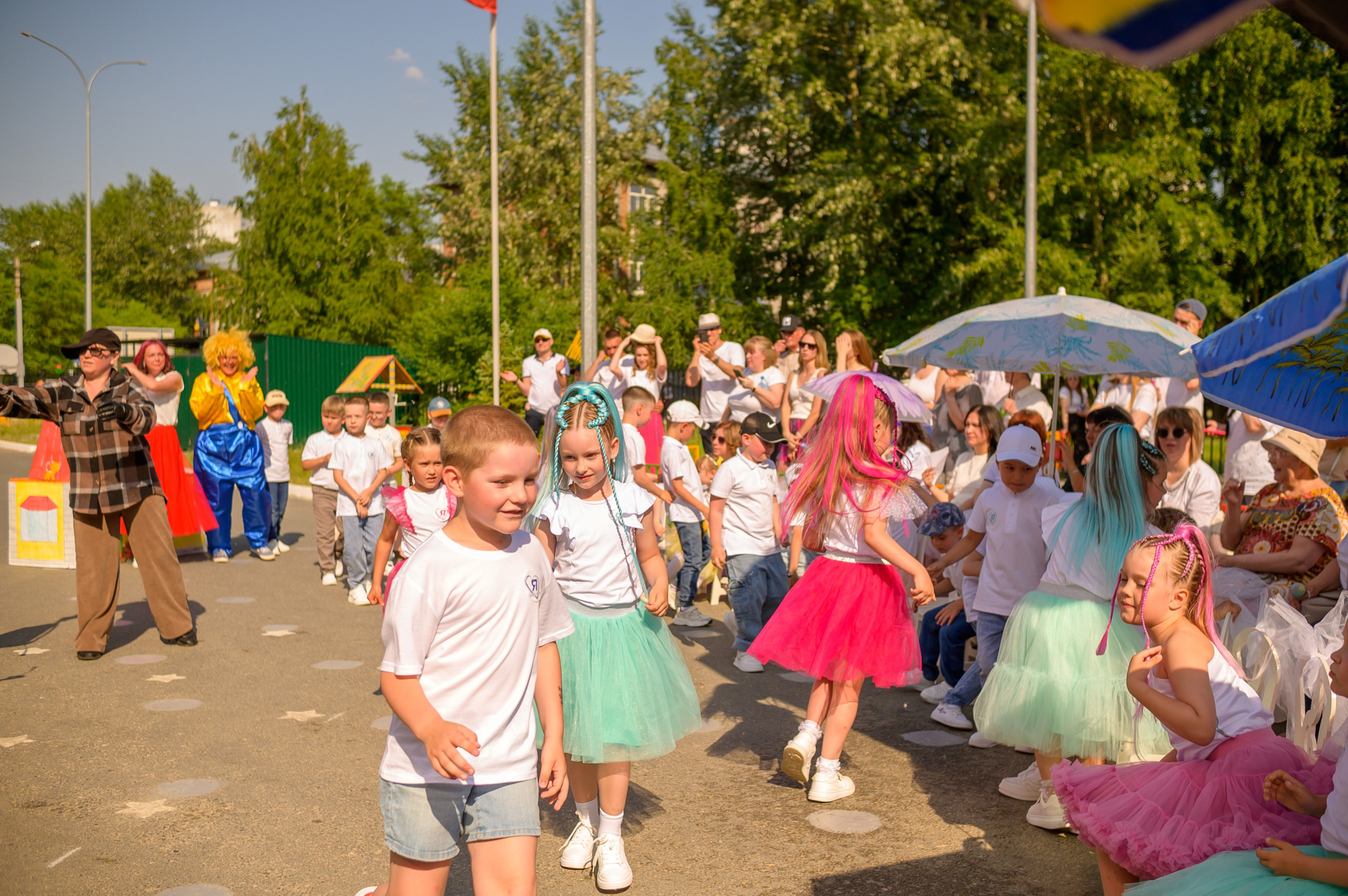 Репортаж выпускного группа «Фантазёры» 3 садик. Фотограф новорожденных, семейный детский в Тюмени Татьяна Морозова
