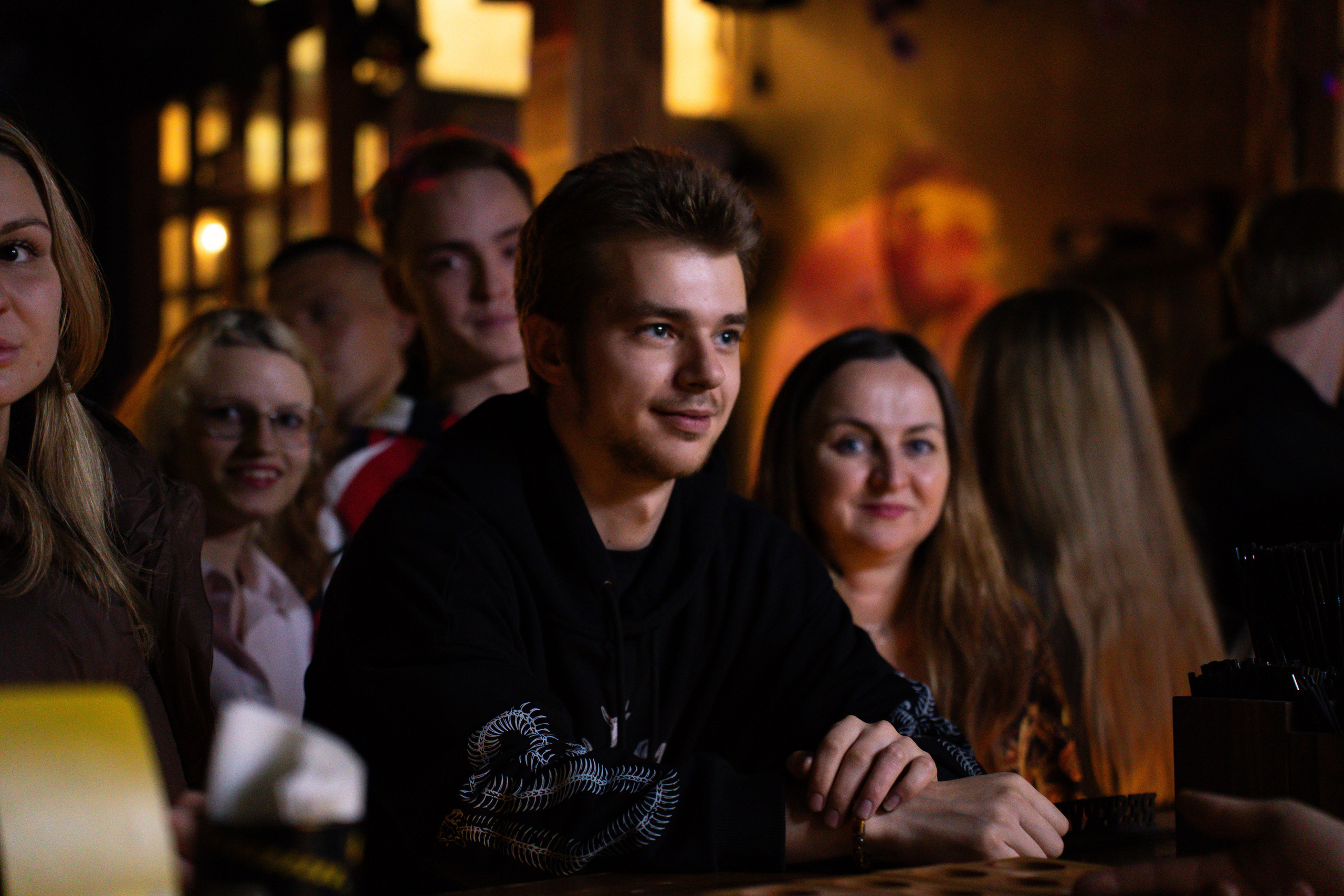 Мероприятия ДЫМ STUFF BAR. Туманов Кирилл Фото, видео и аэросъемка в Мурманской области