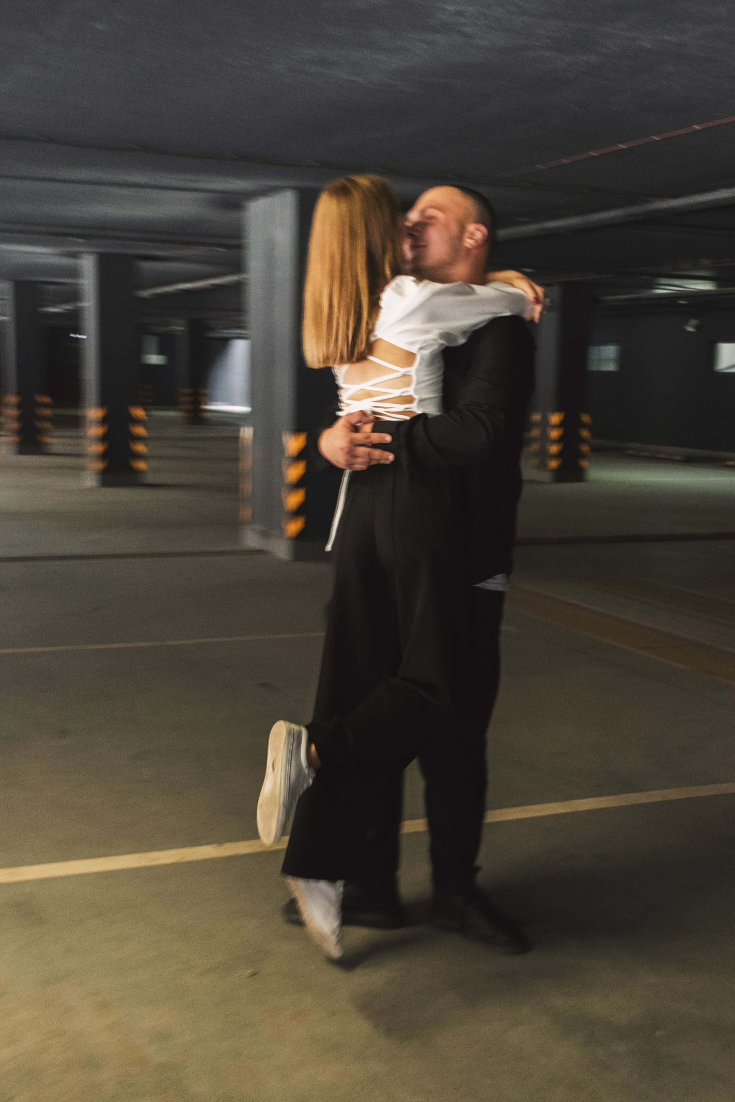 Love story на парковке. Фотограф в Павловском Посаде, Москве Елена Фролова