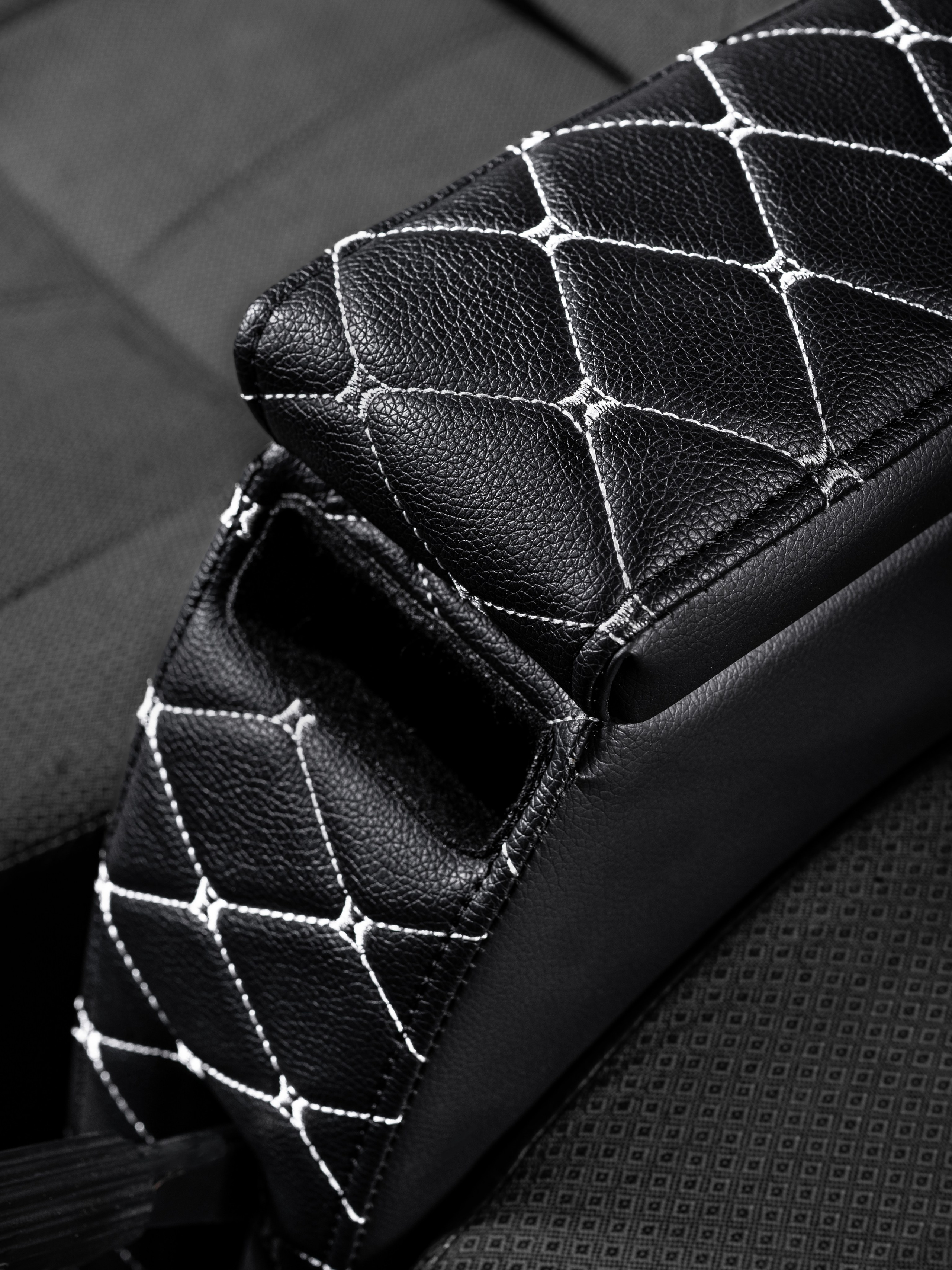 Автоподлокотники. Предметный фотограф, фото для маркетплейсов Пятигорск, КМВ