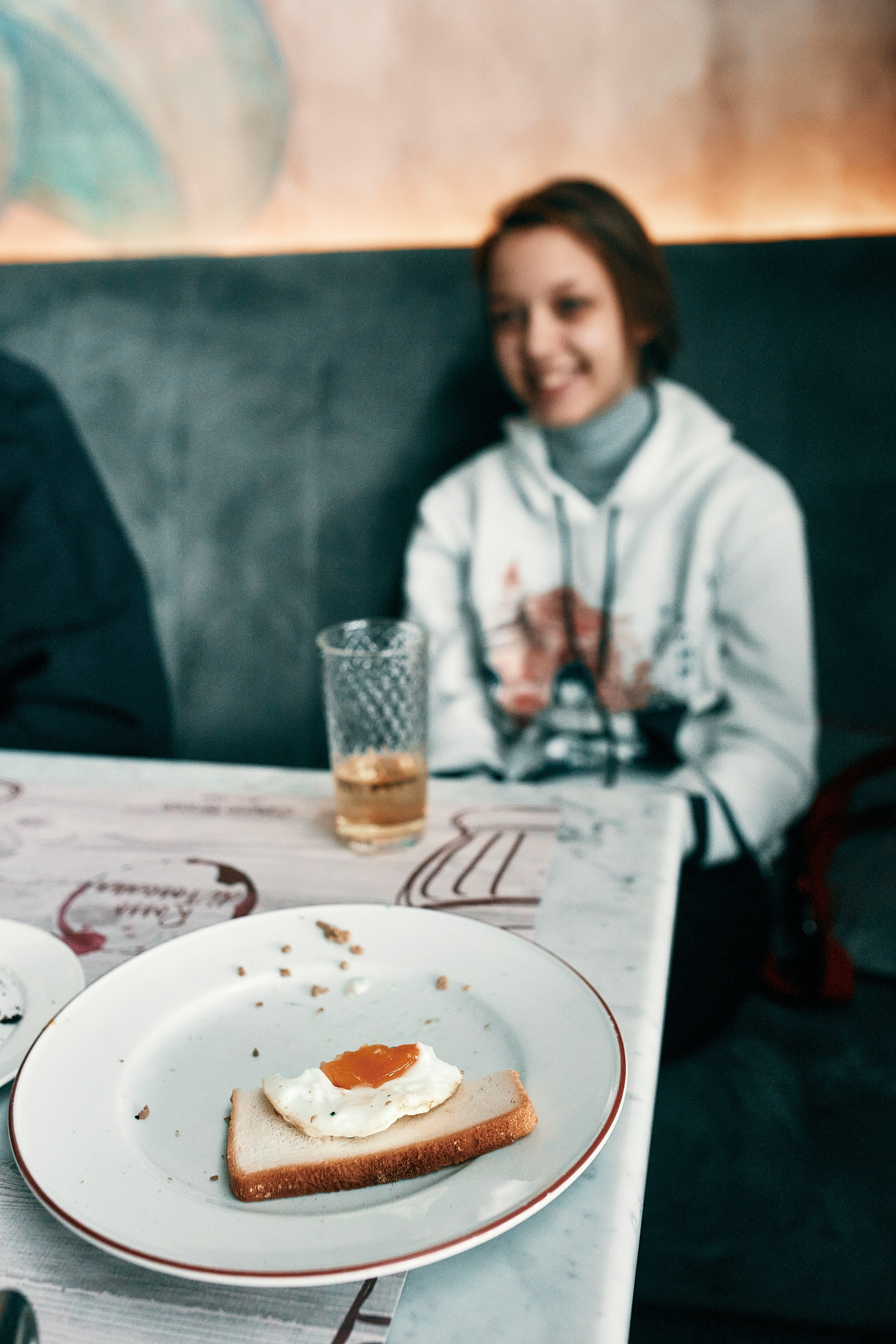 Семейный завтрак. Семейный и репортажной фотограф в Красноярске и Москве Виктор Бабинцев