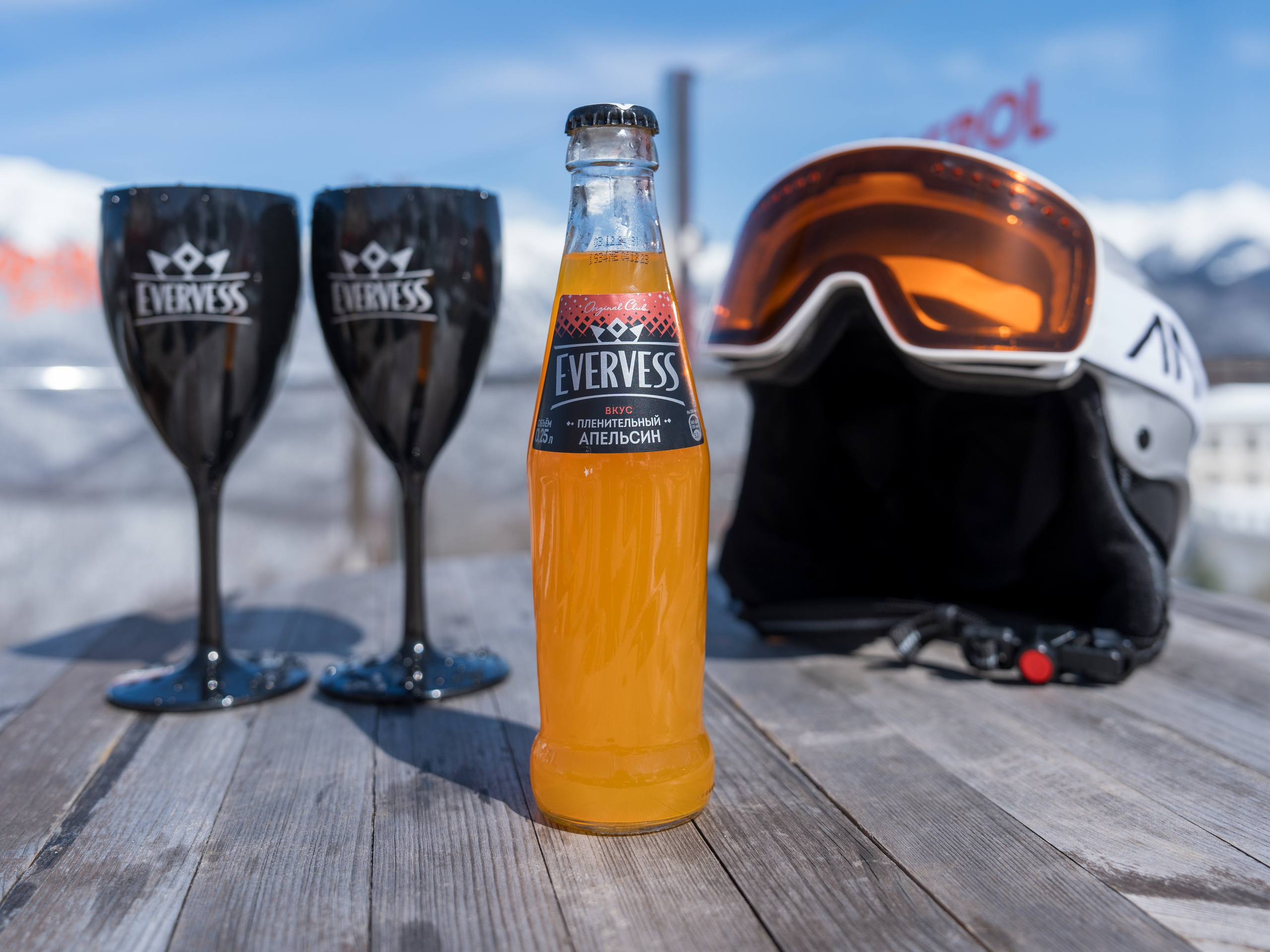 Компания «EVERVESS»: отчет с точек продаж на курортах Красной Поляны. Репортажный фотограф в Красной Поляне и Сочи Павлюченко Екатерина