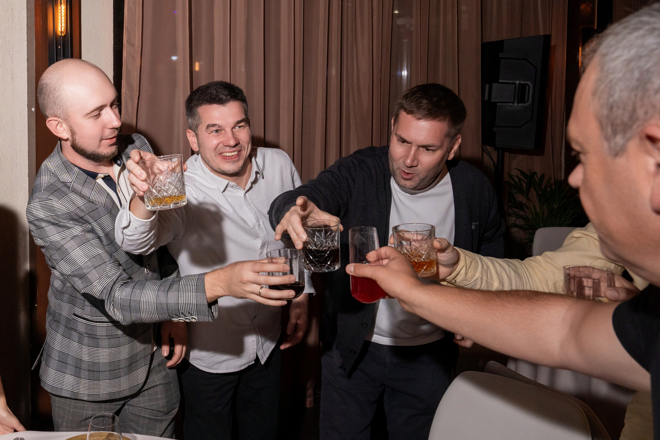 Гала-ужин для компании «Agregatka». Репортажный фотограф в Красной Поляне и Сочи Павлюченко Екатерина