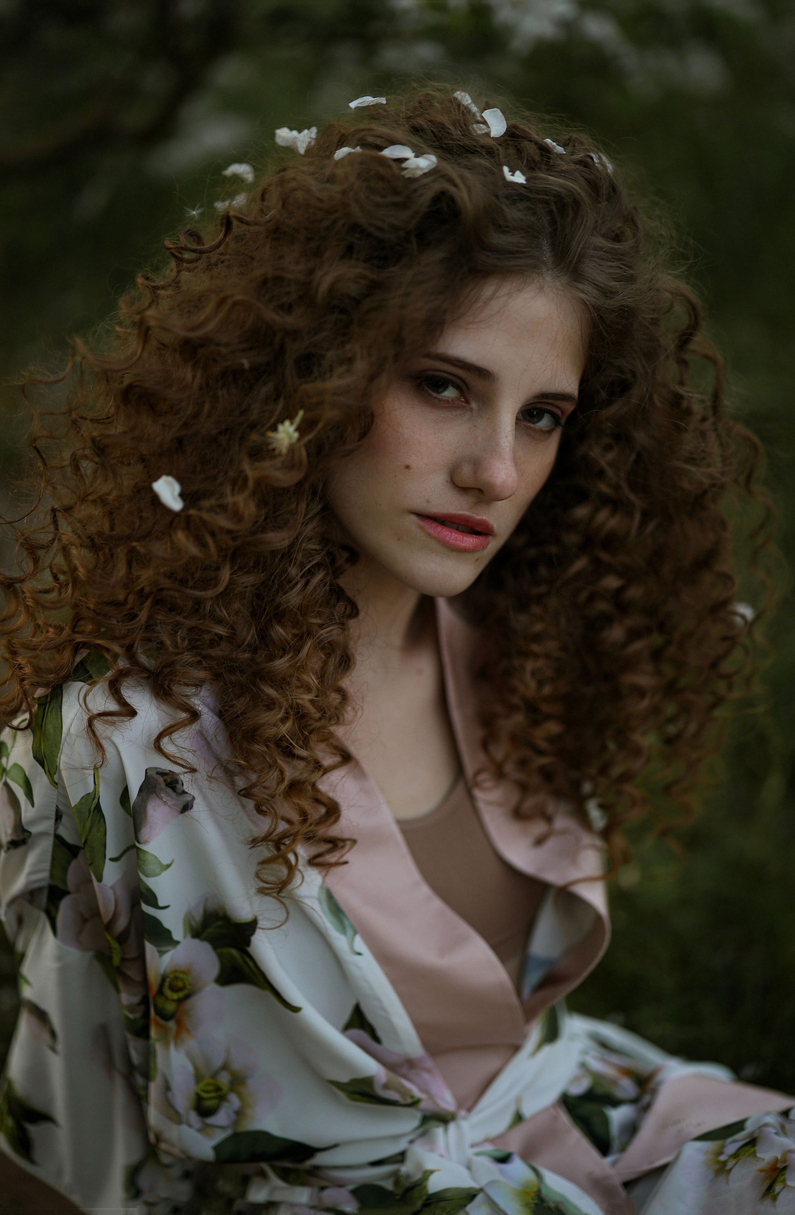 Индивидуальная фотосессия в Абхазии: запечатлейте свою красоту в Гаграх.