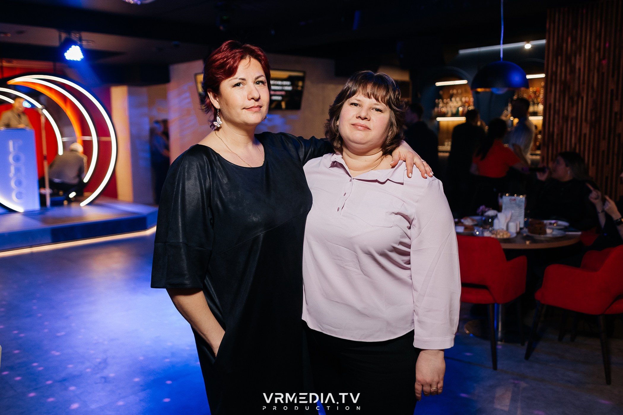 8 марта в караоке-ресторане «Голос»