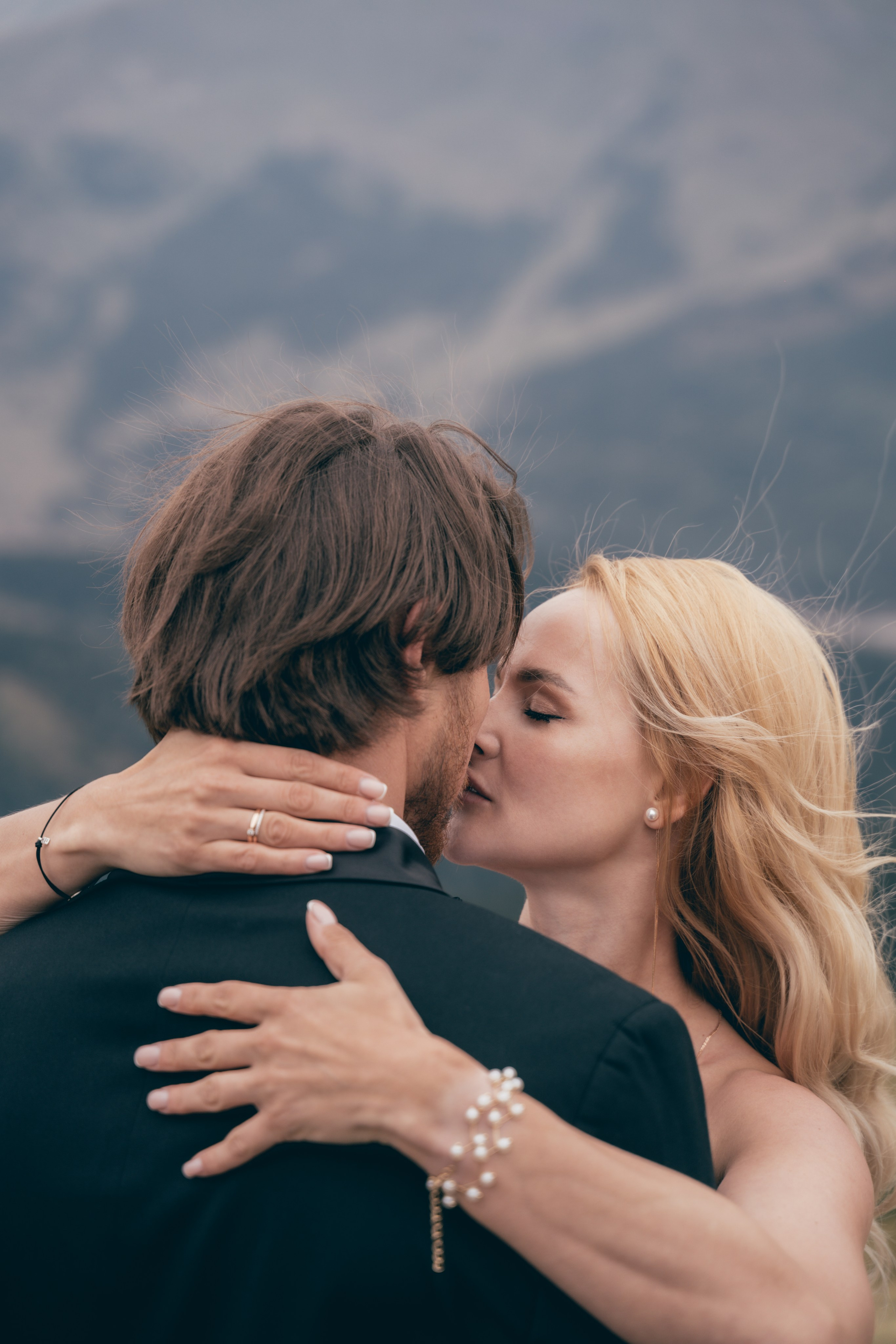 Индивидуальная фотосессия в горах Фотограф КМВ Пятигорск, Железноводск, Ессентуки, Кисловодск Архыз Домбай Горы. Фотограф КМВ|ГОРЫ Пятигорск Железноводск Ессентуки Кисловодск Домбай Архыз Эльбрус