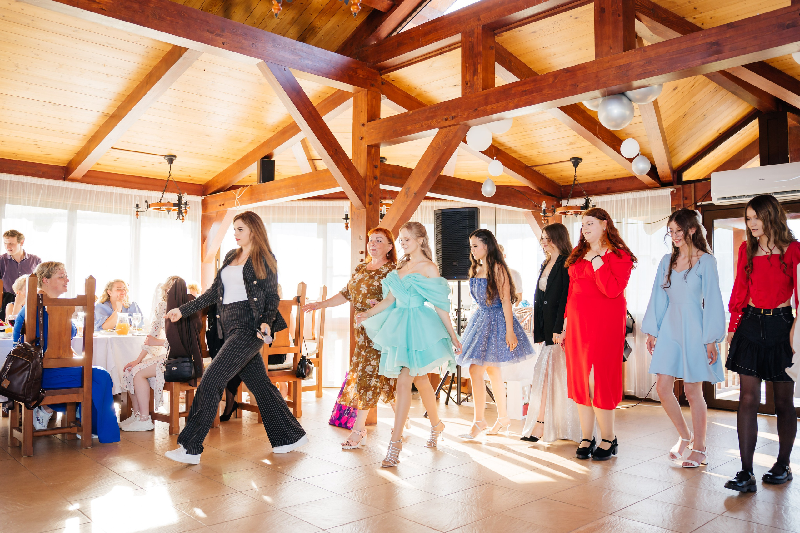 Выпускной. Видеограф и Фотограф в Челябинске Ксения и Владимир Рюмины