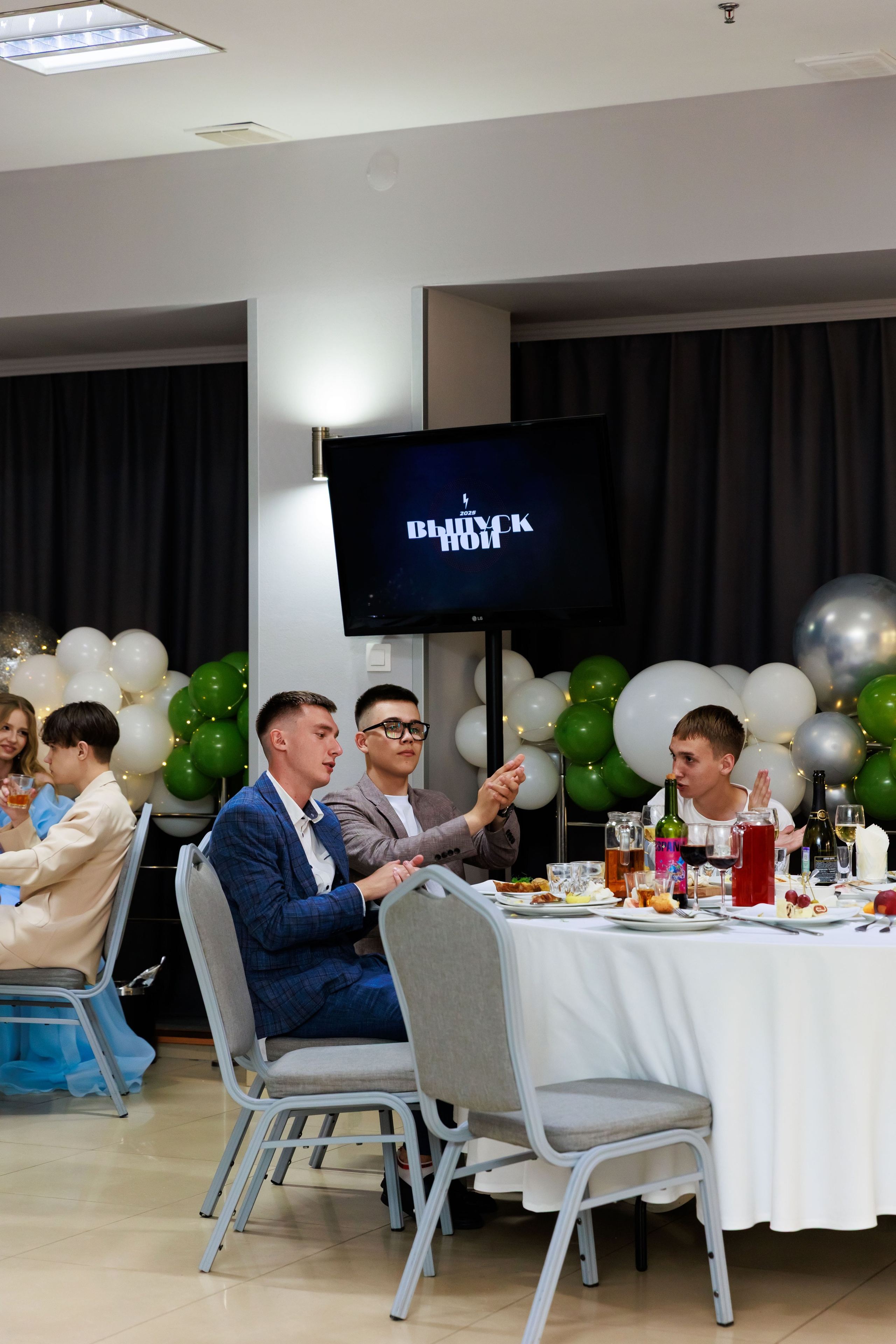 Выпускной 11 классов. Фотограф Новосибирск — Наталья Гресь