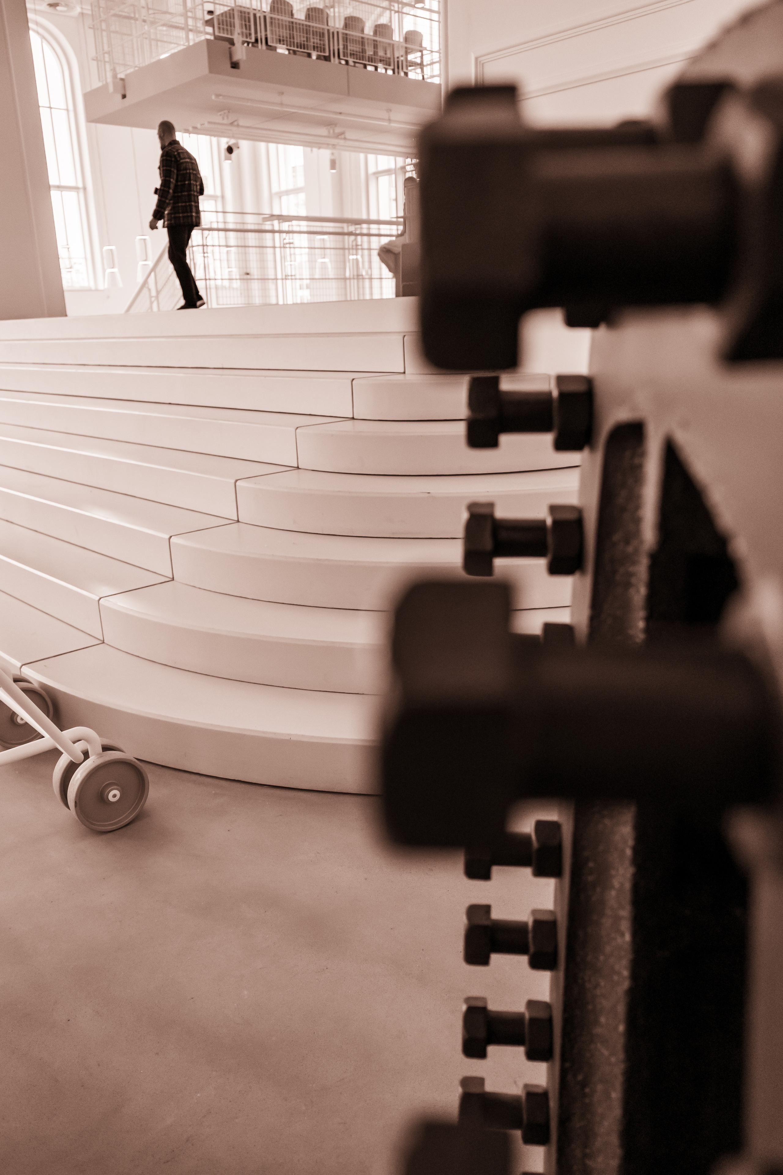 В помещении ГЭС-2 в Москве