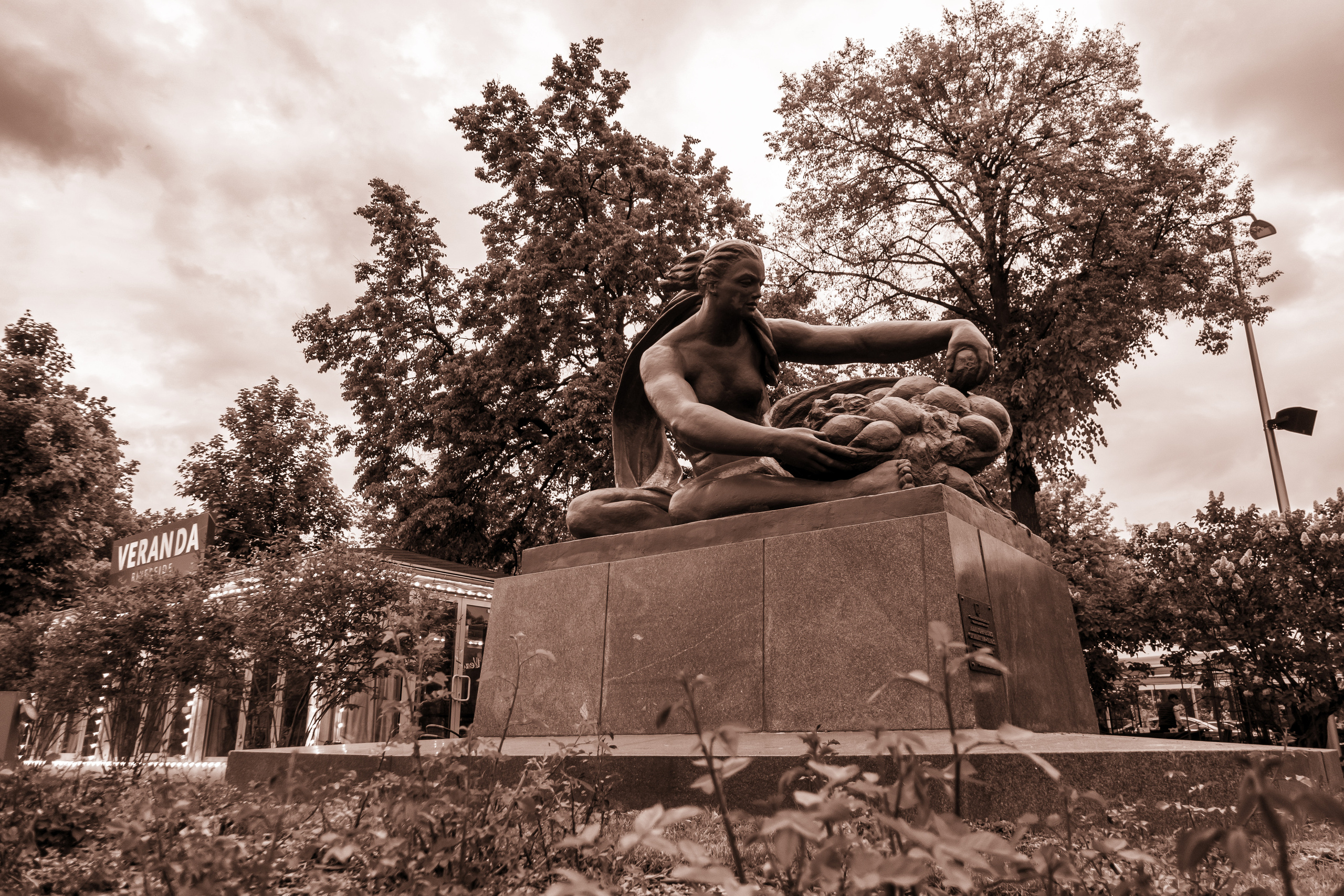 Ресторан Veranda в Лужниках в Москве