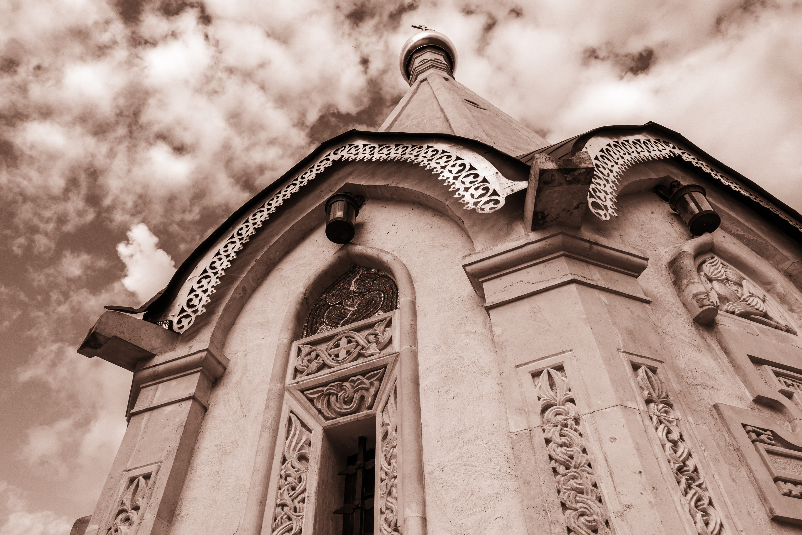 Владимирская церков-часовная в Лужниках в Москве