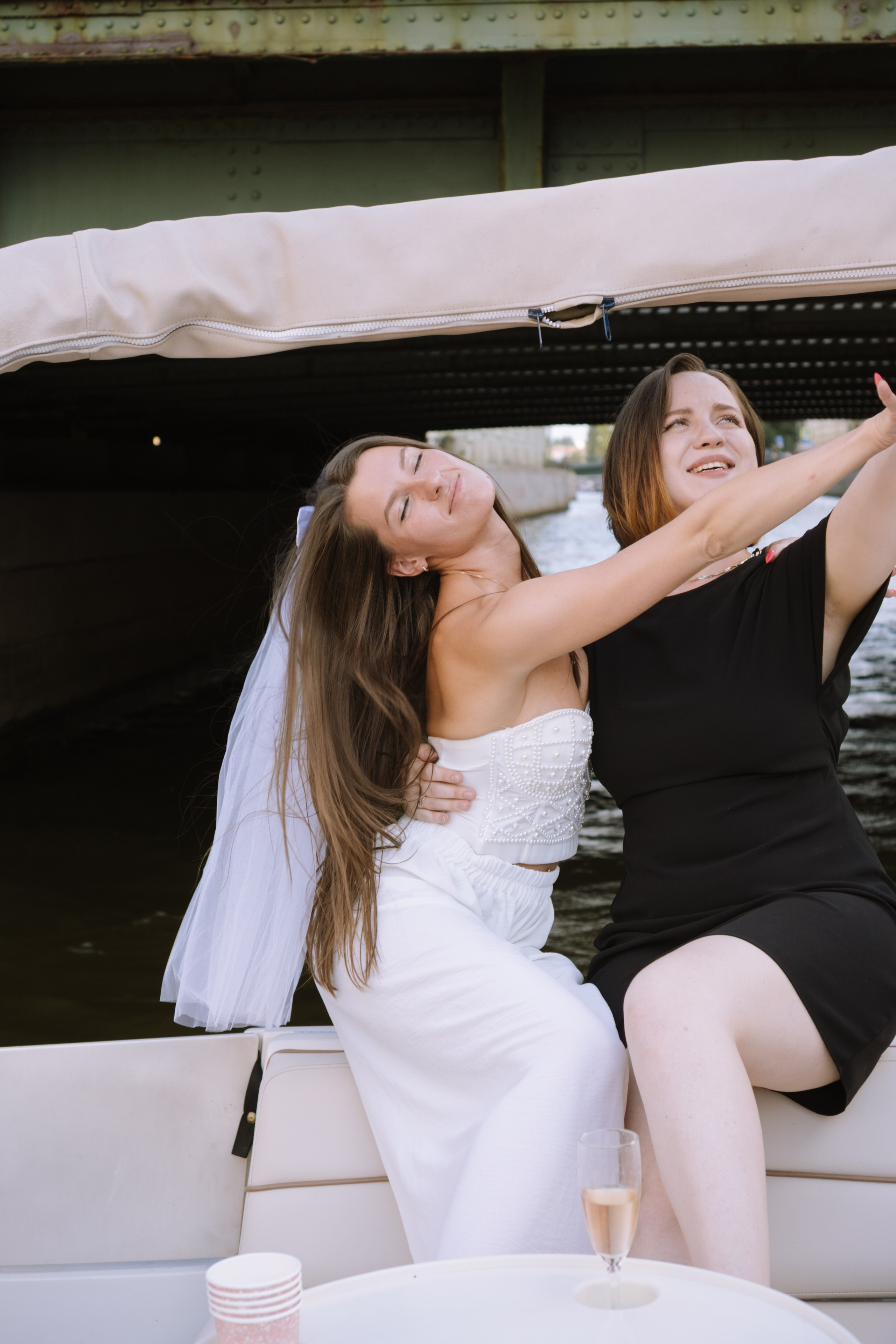 ДЕВИЧНИК НА КАТЕРЕ. Профессиональный фотограф, Санкт-Петербург — Виктория Богомолова