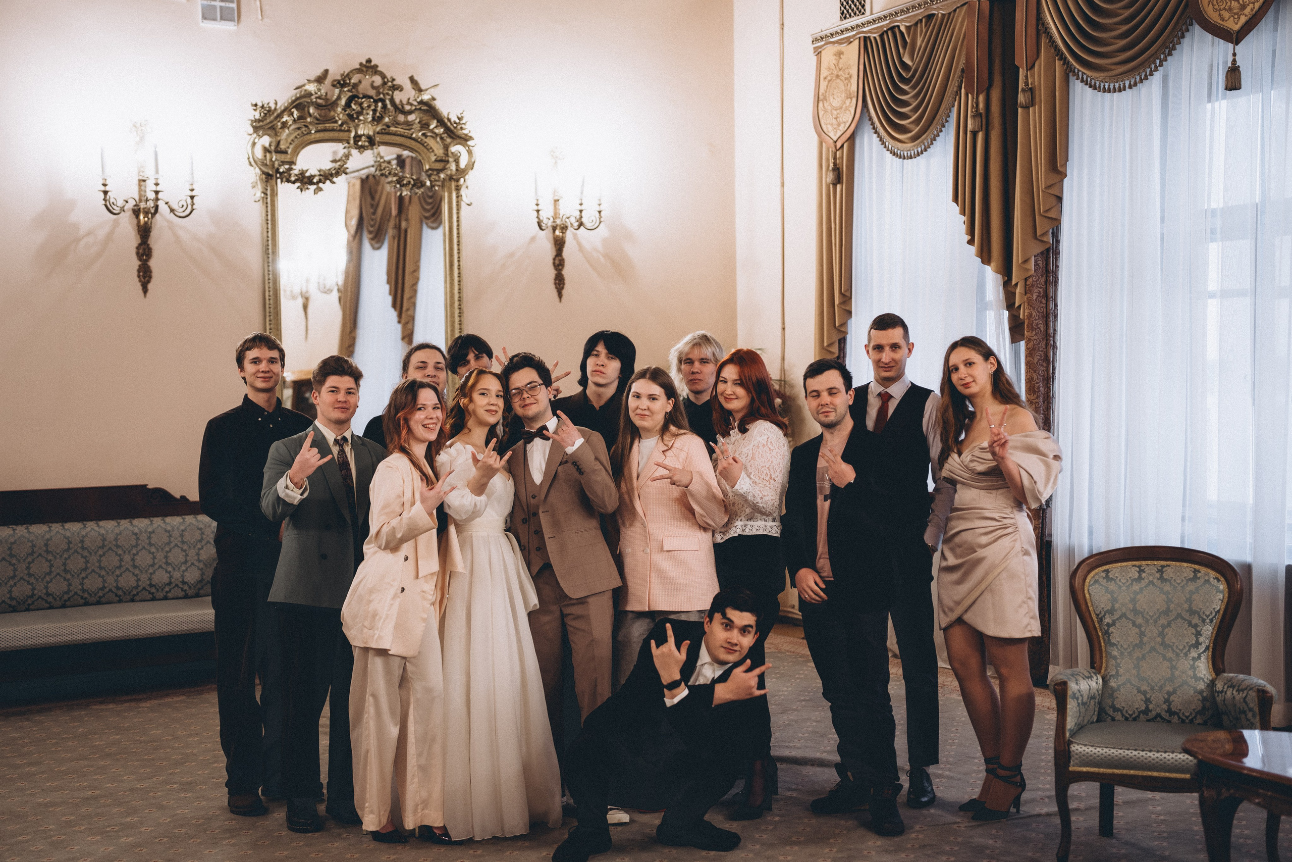 СВАДЕБНАЯ СЬЕМКА ВО ВТОРОМ ДВОРЦЕ С ГОСТЯМИ И ПРОГУЛКА В ТАВРИЧЕСКОМ САДУ. Профессиональный фотограф, Санкт-Петербург — Виктория Богомолова