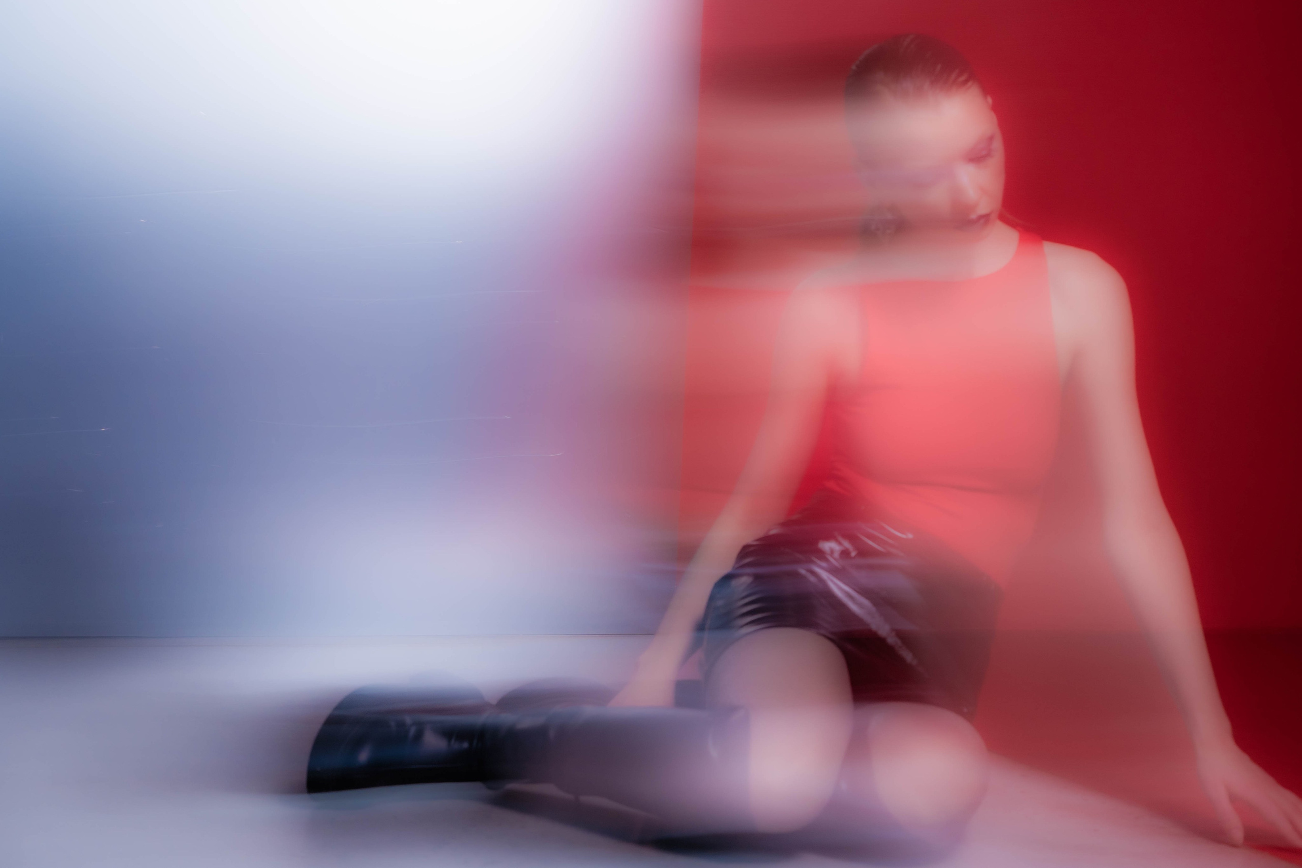 BLUR silver-red. Фотограф Serg Nekraov. Фотосъемка Москва и МО