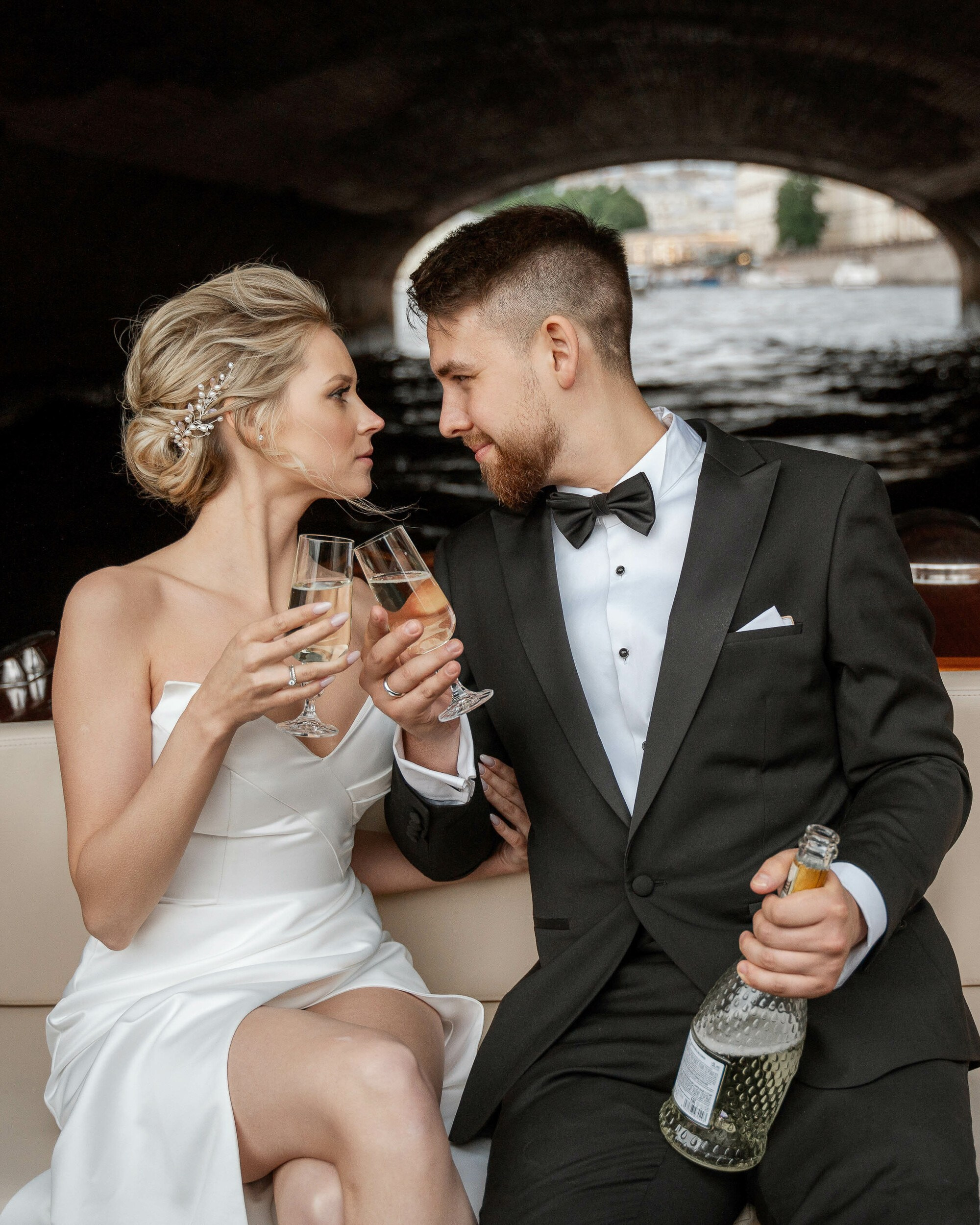 Свадьба для двоих в отеле Wawelberg и на катере. Свадебный фотограф в Санкт-Петербурге и Москве Андрей Нестеров