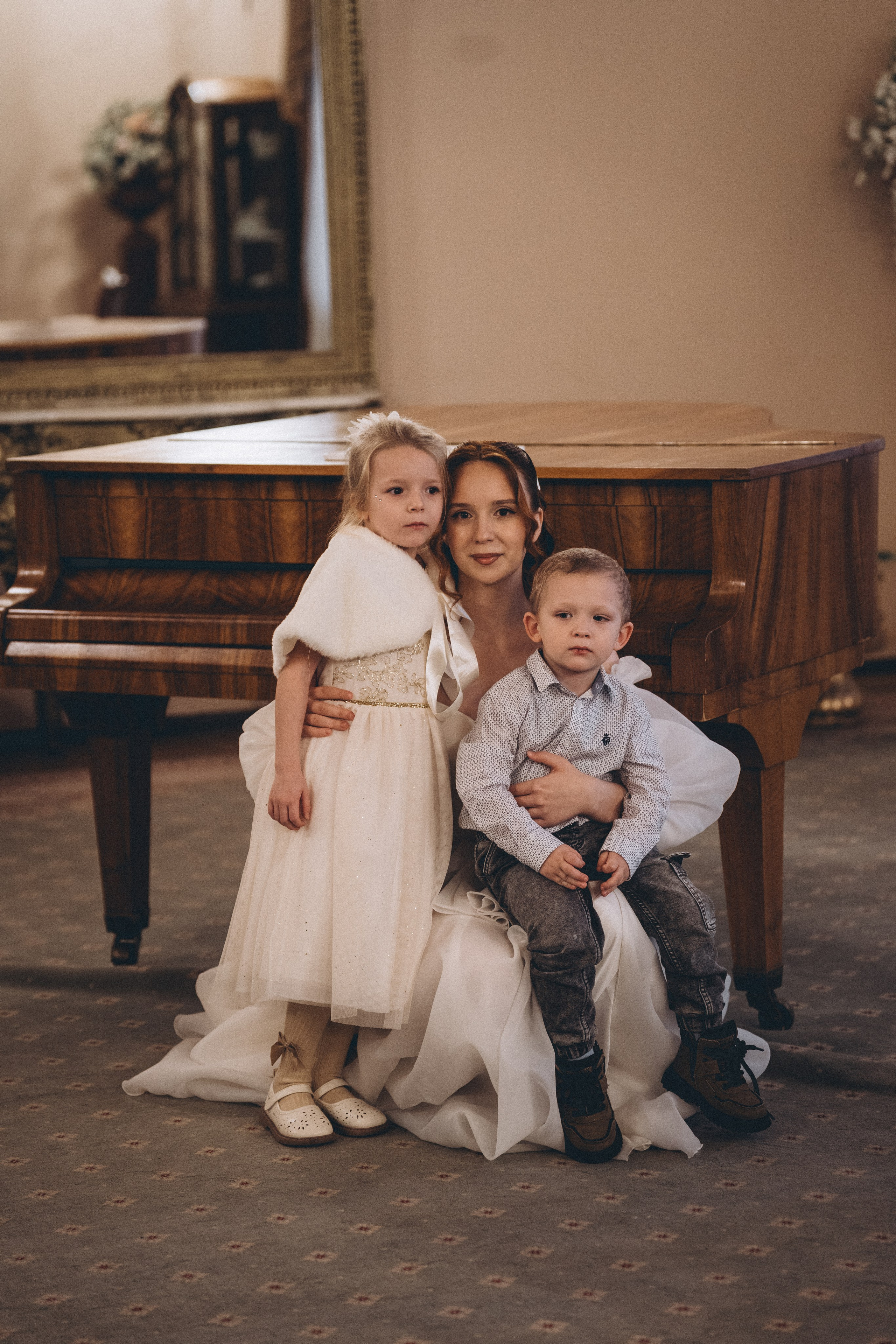 СВАДЕБНАЯ СЬЕМКА ВО ВТОРОМ ДВОРЦЕ С ГОСТЯМИ И ПРОГУЛКА В ТАВРИЧЕСКОМ САДУ. Профессиональный фотограф, Санкт-Петербург — Виктория Богомолова