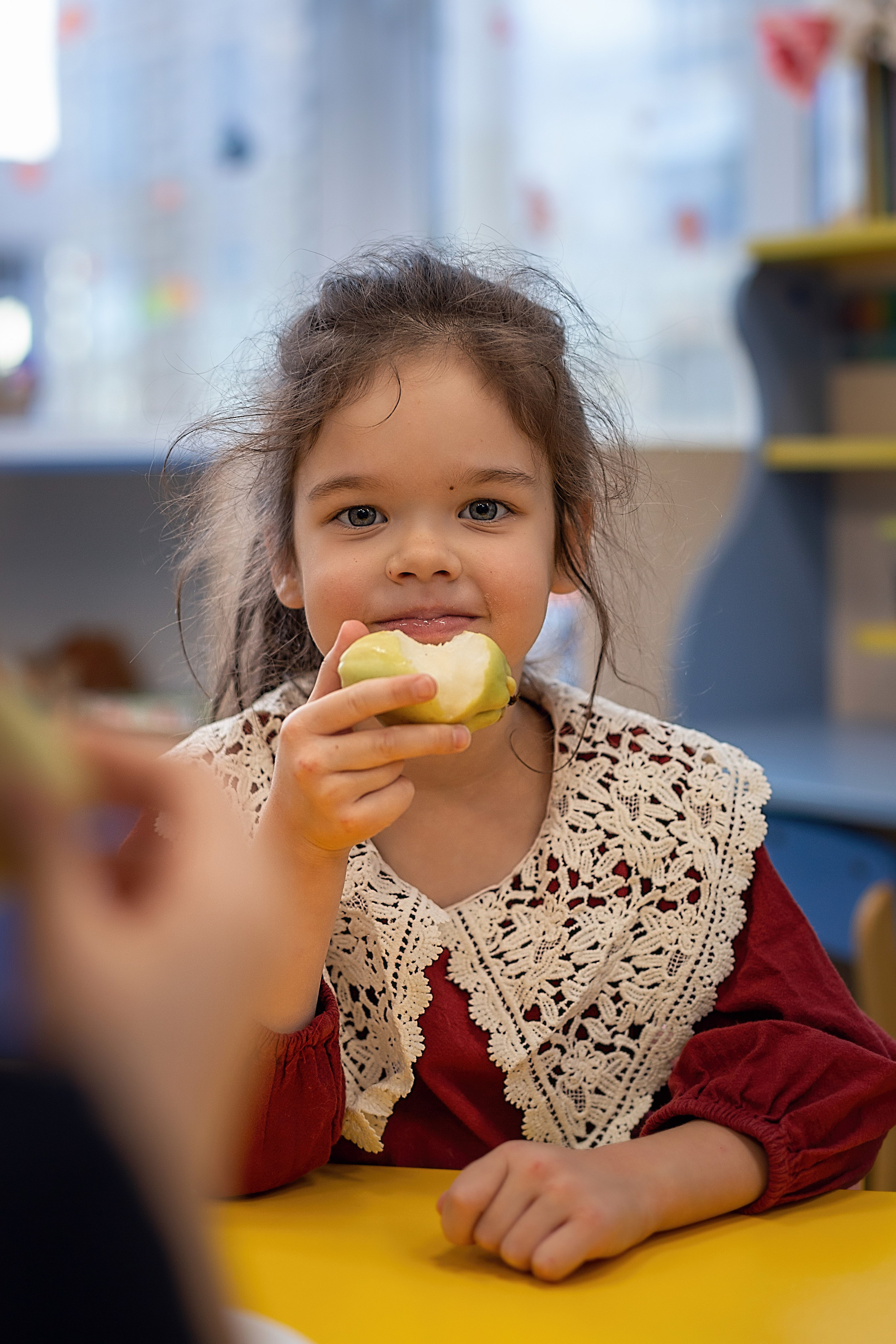 День в саду_ноябрь 2024. Семейный фотограф в Санкт-Петербурге