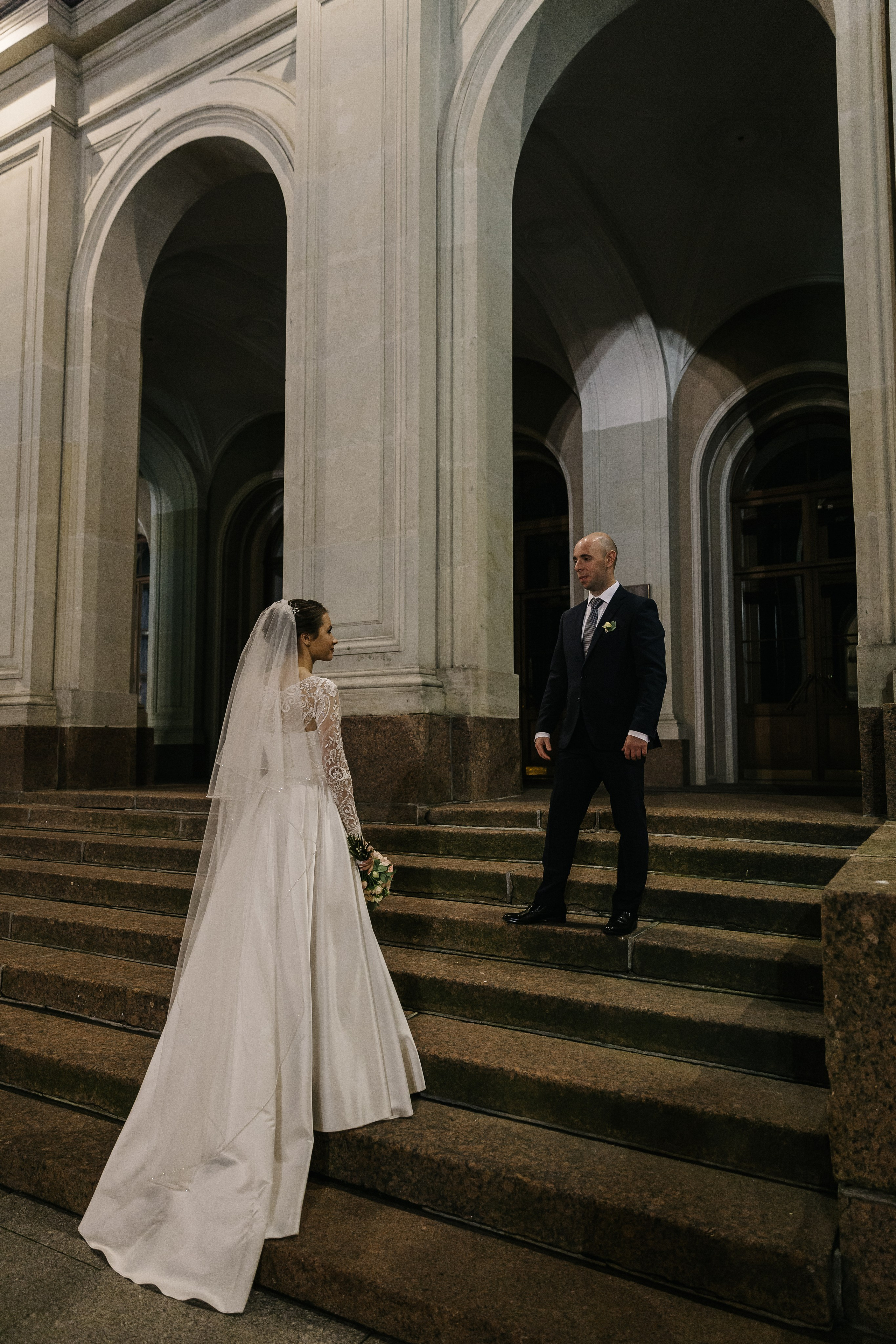 ОКТЯБРЬ | Дворец № 1 Талион, Особняк военного министра. Свадебный фотограф в Санкт-Петербурге Полина Корзухина