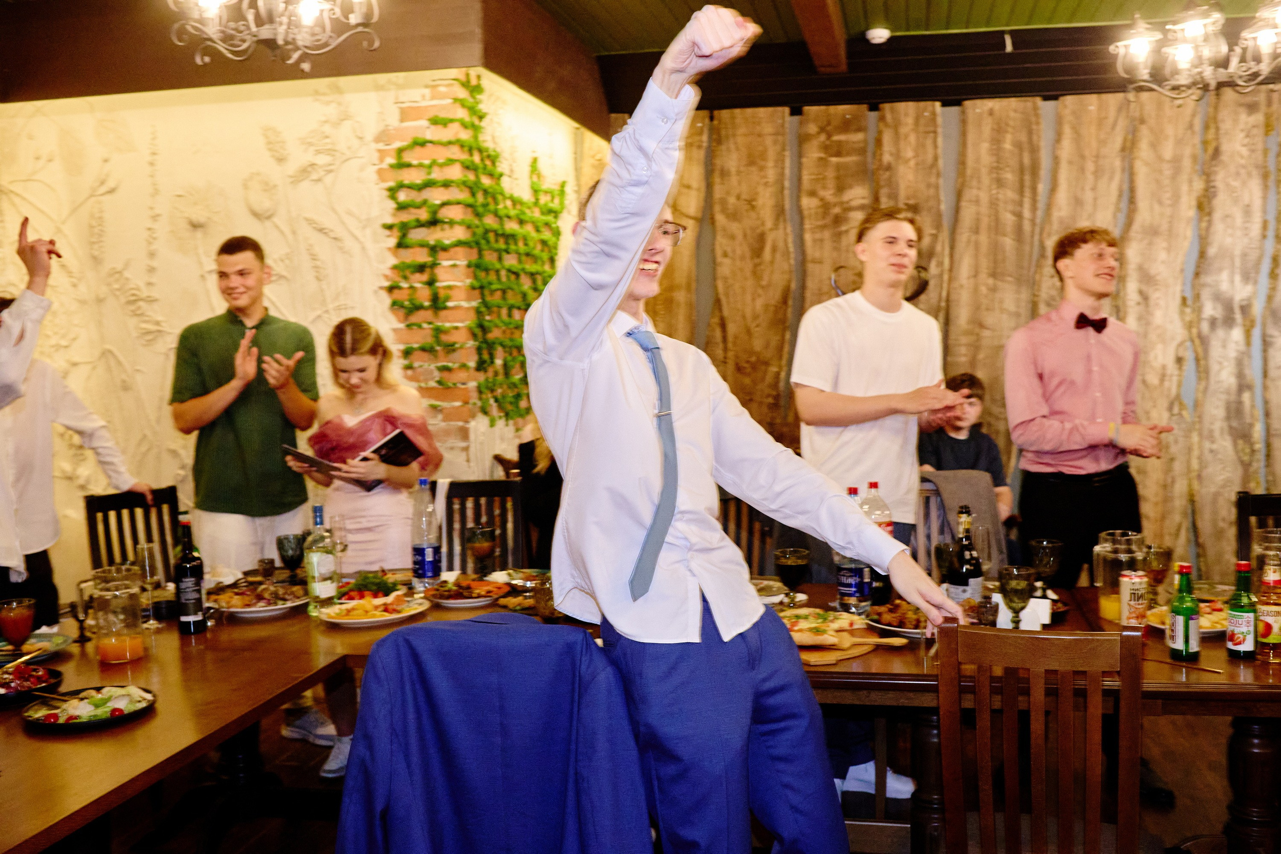 Выпускной 35 Сош. Фотограф Выпускные альбомы Таганрог Сергей Коробченко