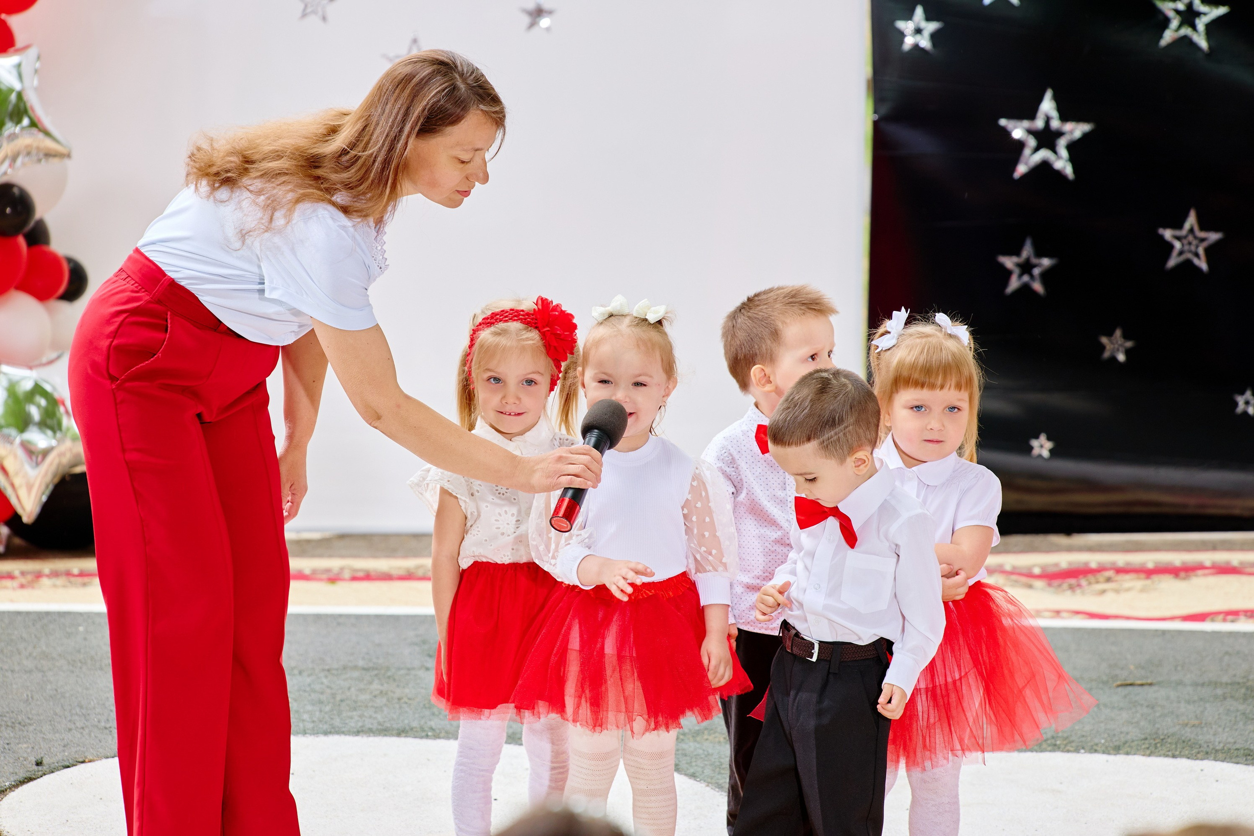 Выпускной 45 сад. Фотограф Выпускные альбомы Таганрог Сергей Коробченко