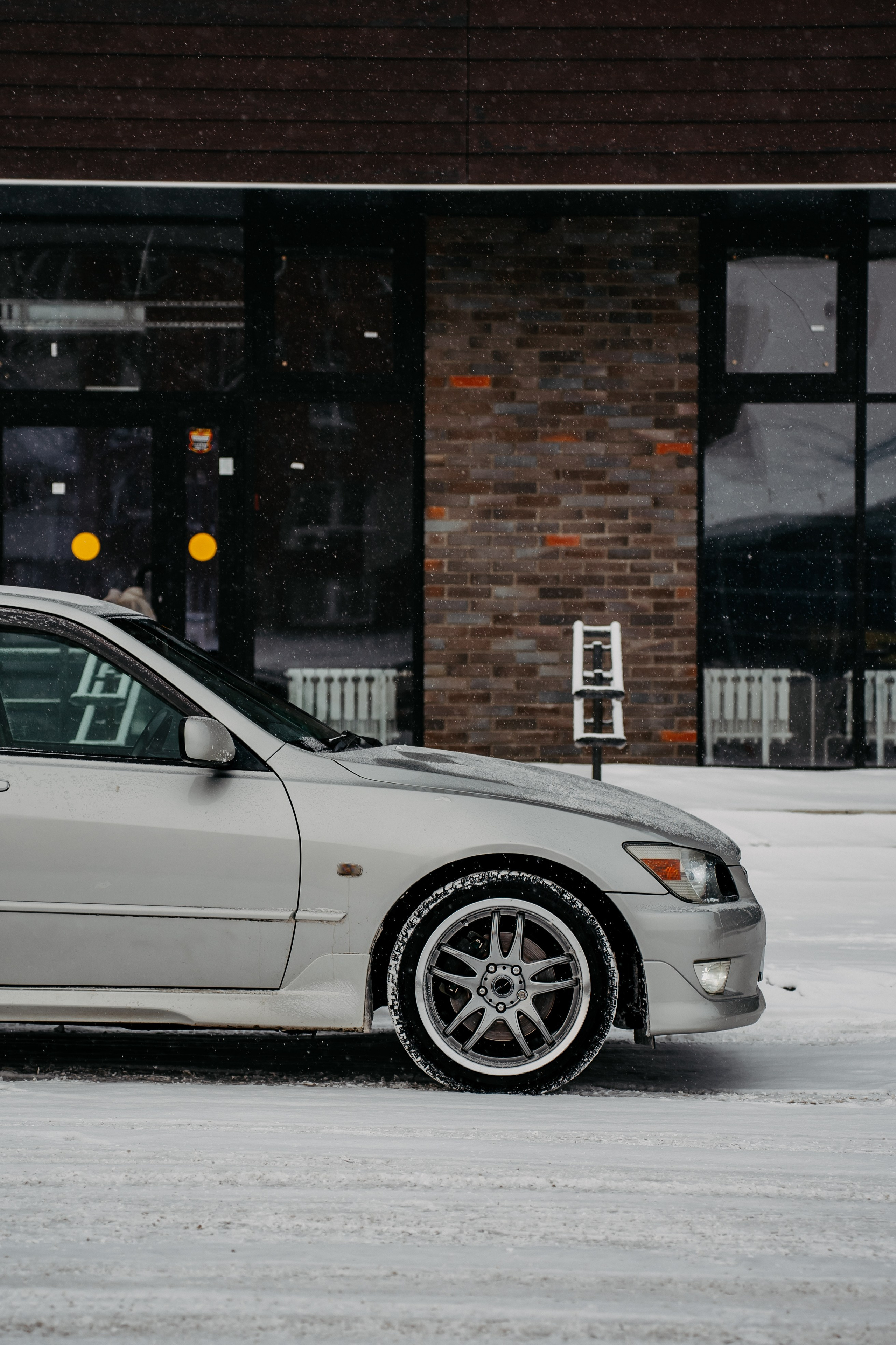 Toyota Altezza. Фотограф, видеограф и пилот дрона на Байкале