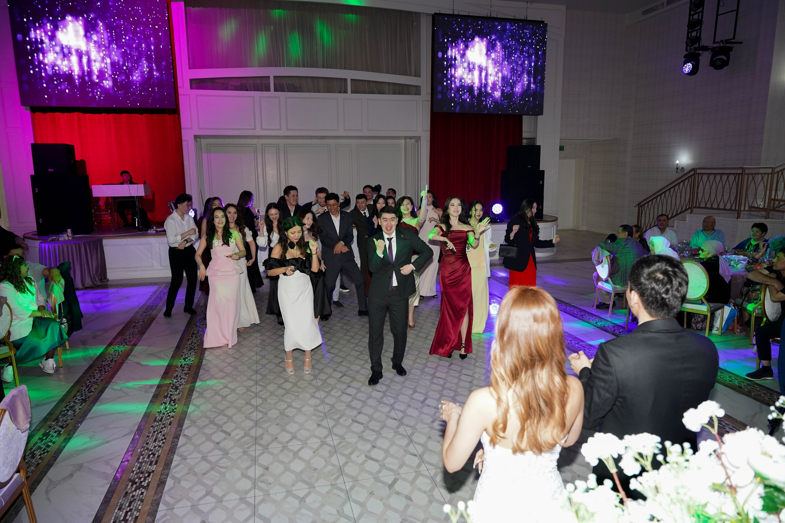 Dana uzatu. Фотограф Ернар Ержанов